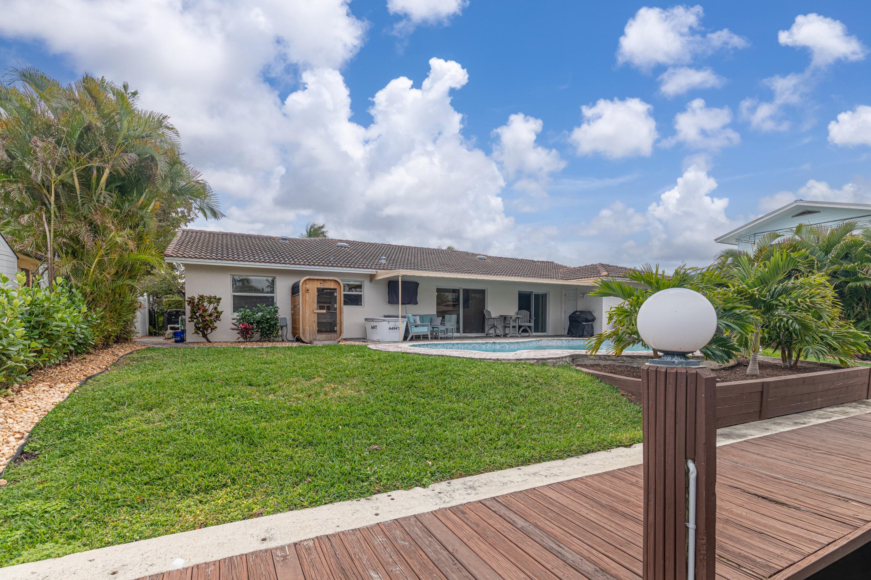 2281 SE 11th Street, Pompano Beach, FL 33062 — photo 36 of 40