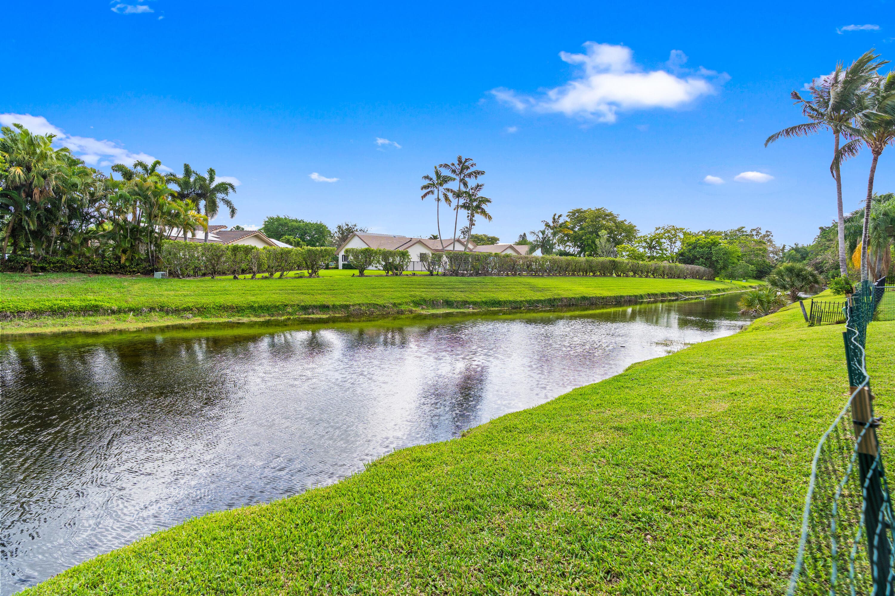 10027 Ramblewood Drive, Coral Springs, FL 33071 — photo 5 of 22