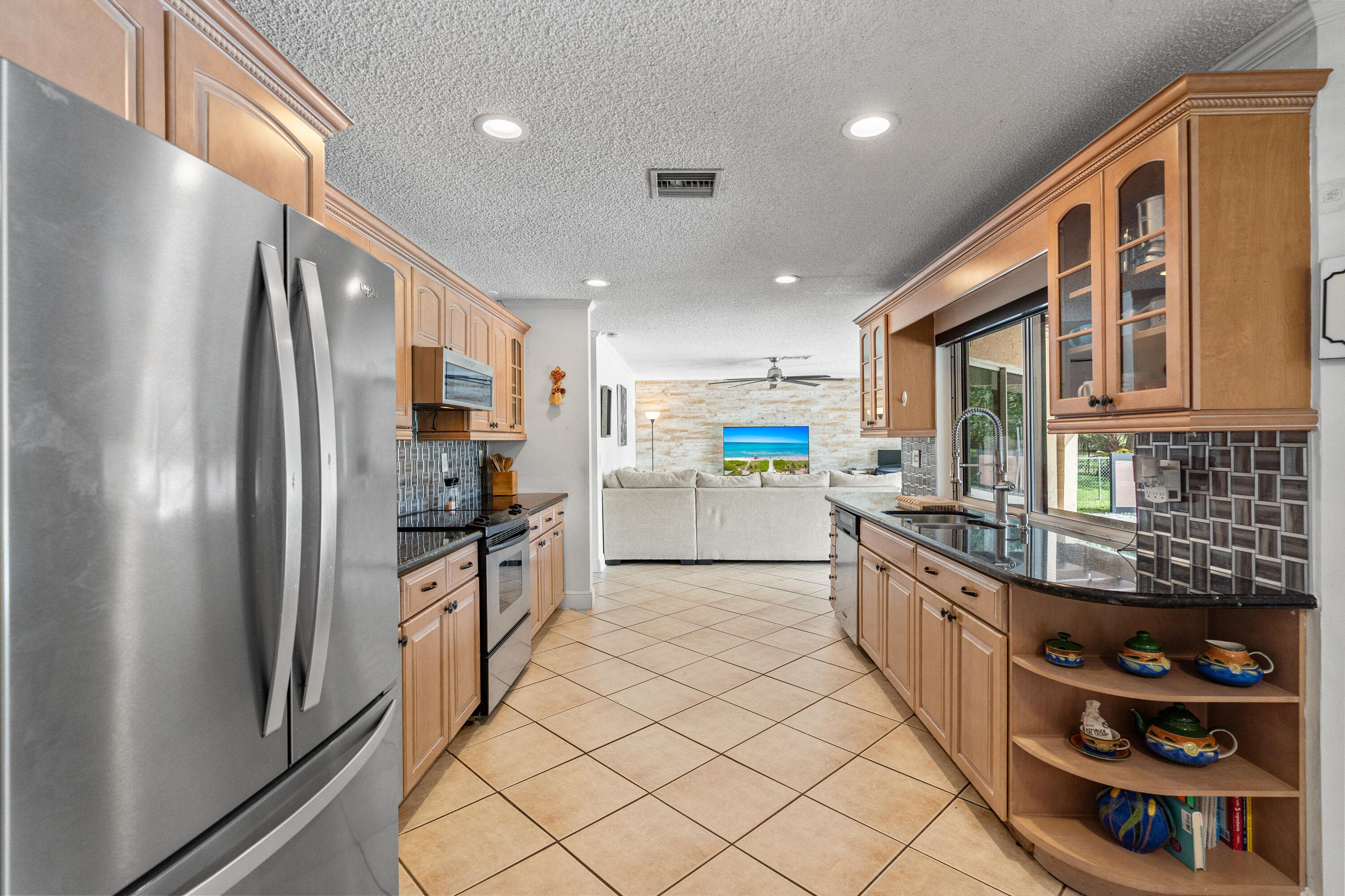 10027 Ramblewood Drive, Coral Springs, FL 33071 — photo 9 of 22