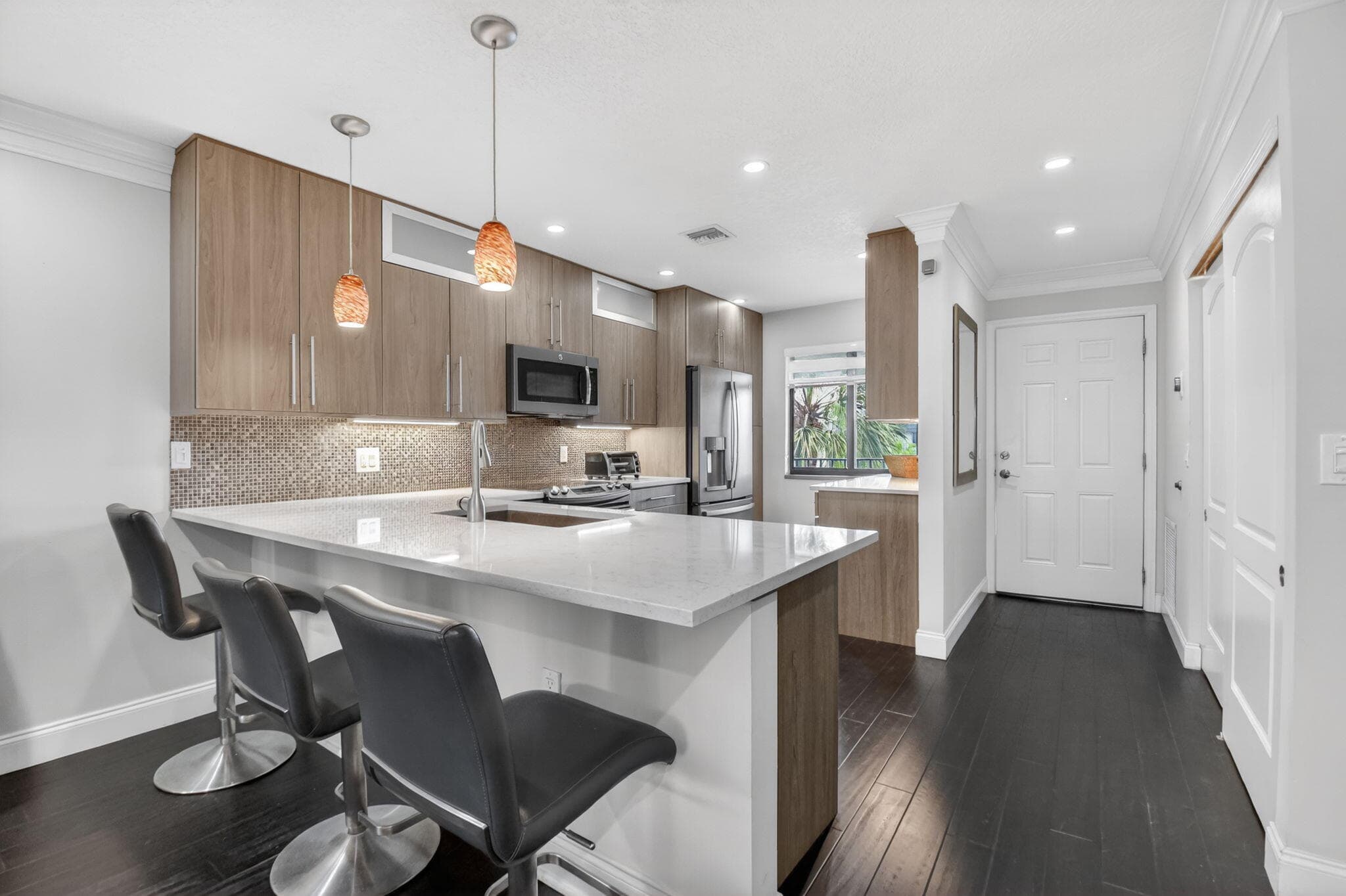 4290 Deste Court 303, Lake Worth, FL 33467 — photo 13 of 43