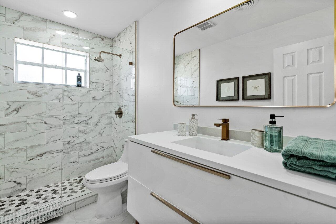 5221 NE 26th Avenue, Lighthouse Point, FL 33064 — photo 10 of 13