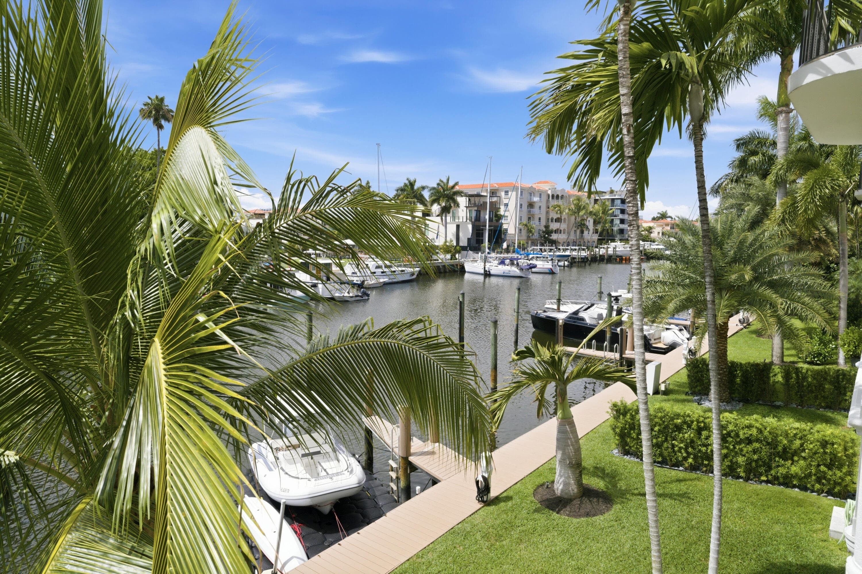 69 Isle Of Venice Drive, Fort Lauderdale, FL 33301 — photo 10 of 63