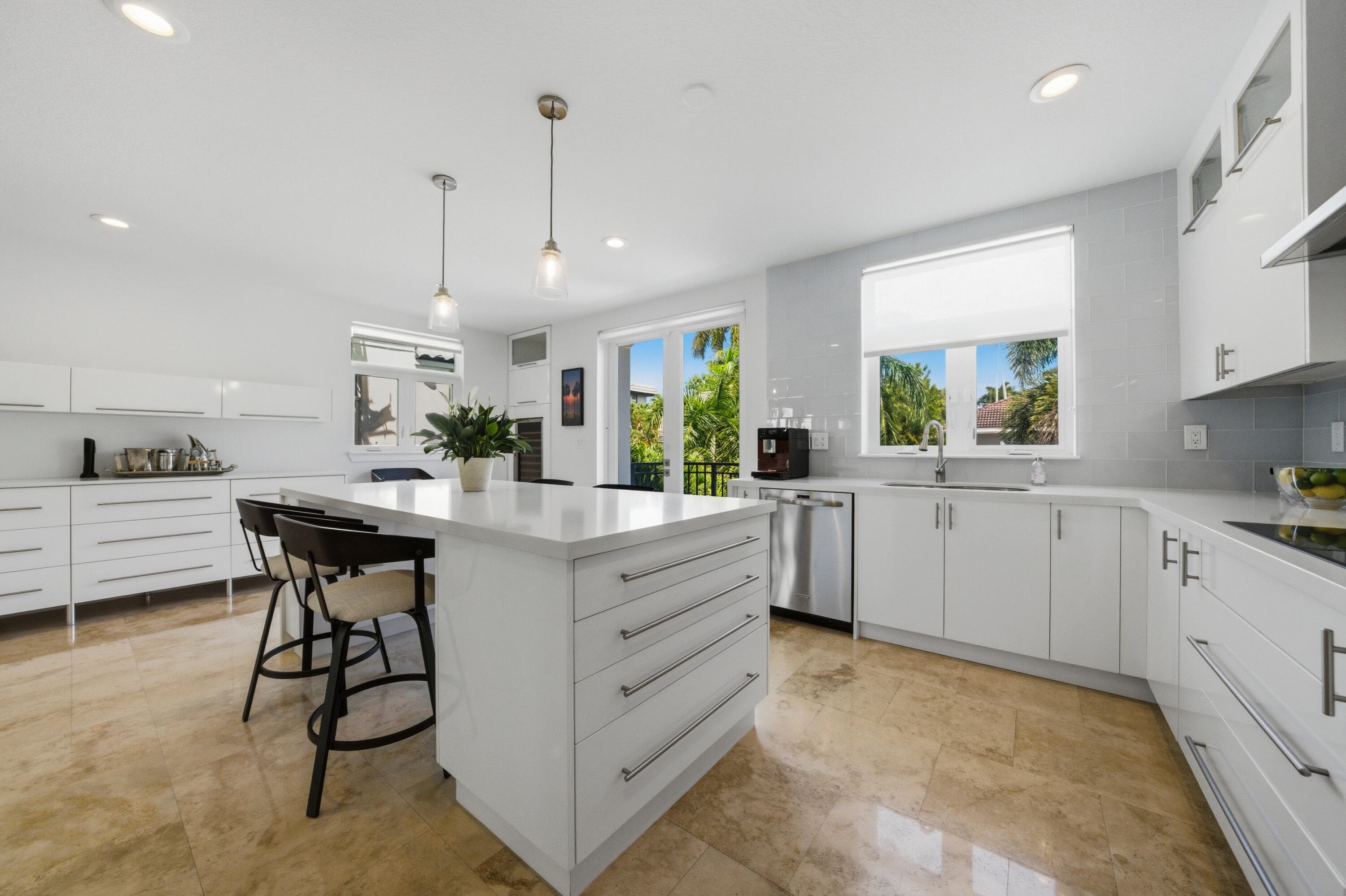 69 Isle Of Venice Drive, Fort Lauderdale, FL 33301 — photo 19 of 63