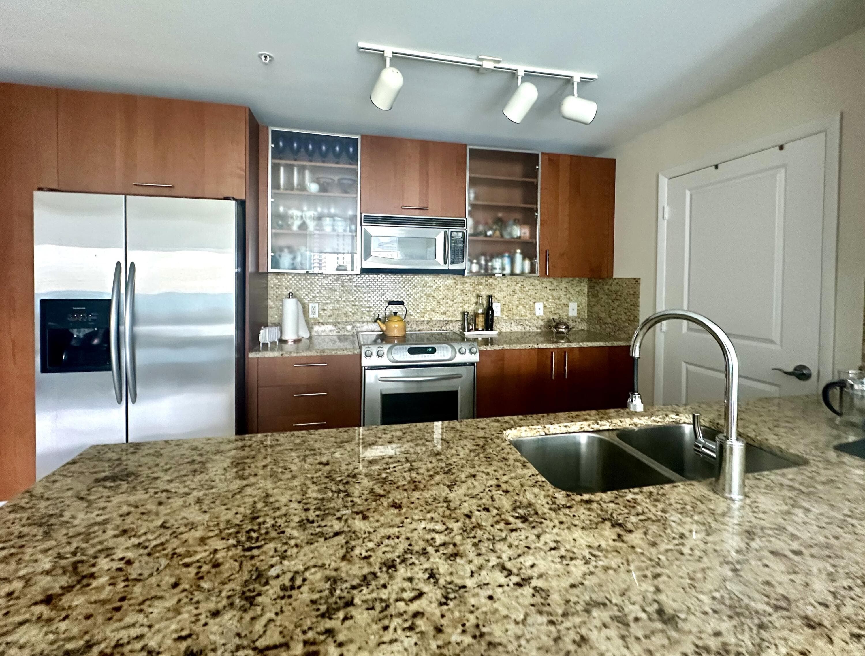 1945 S Ocean Drive, Hallandale Beach, FL 33009 — photo 6 of 30