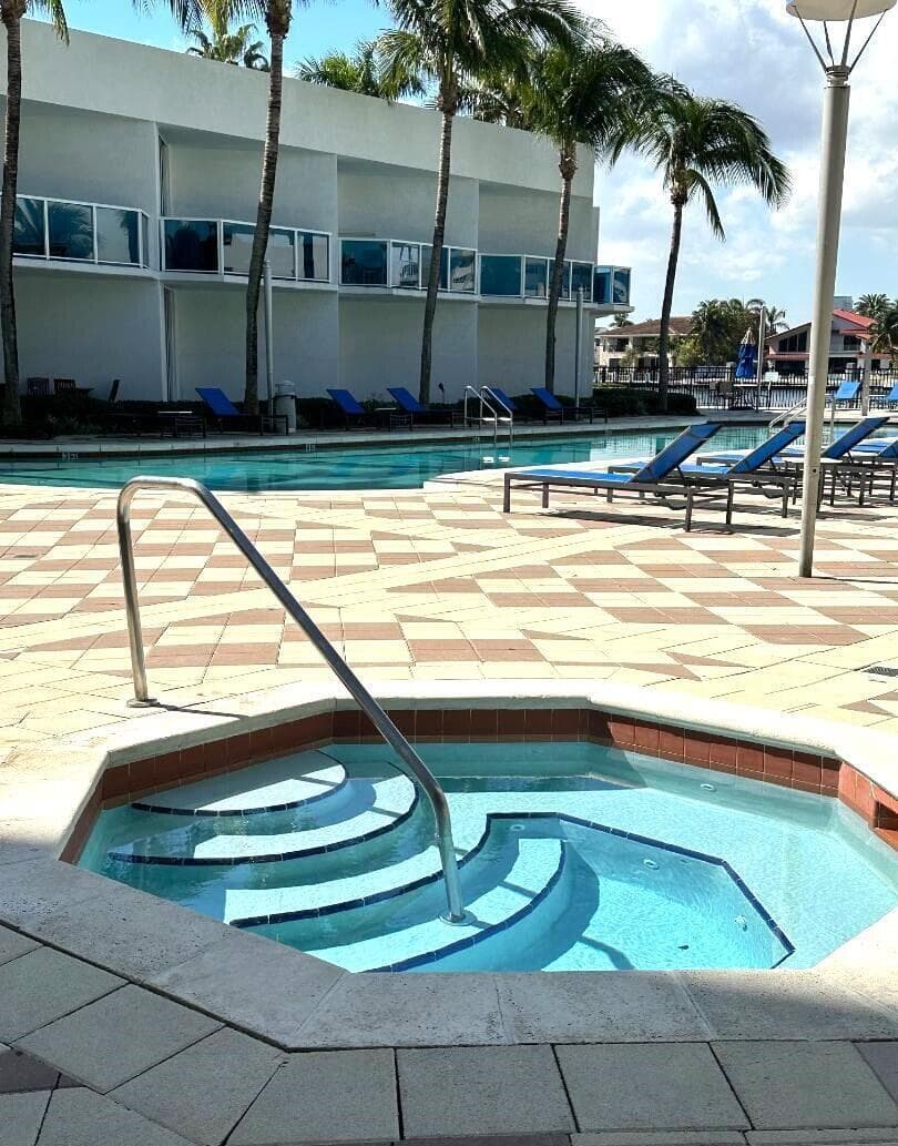 1945 S Ocean Drive, Hallandale Beach, FL 33009 — photo 26 of 30