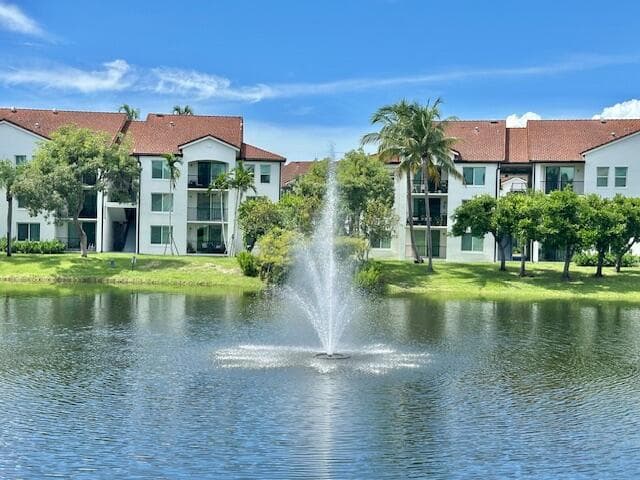 402 Villa Circle 402, Boynton Beach, FL 33435 — photo 19 of 56