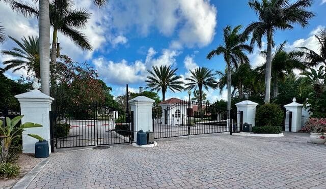 402 Villa Circle 402, Boynton Beach, FL 33435 — photo 28 of 56