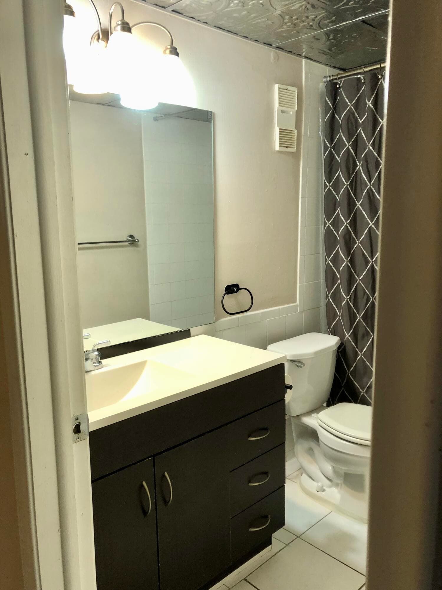 500 NE 2nd Street 204, Dania Beach, FL 33004 — photo 14 of 37