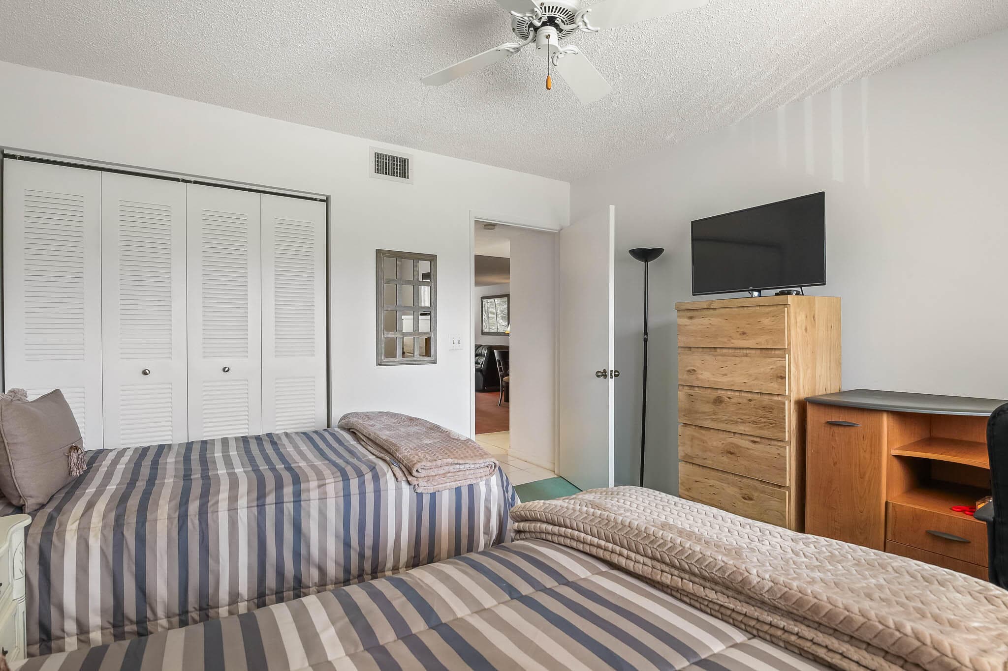 4735 E Lucerne Lakes Blvd E 308, Lake Worth, FL 33467 — photo 20 of 27