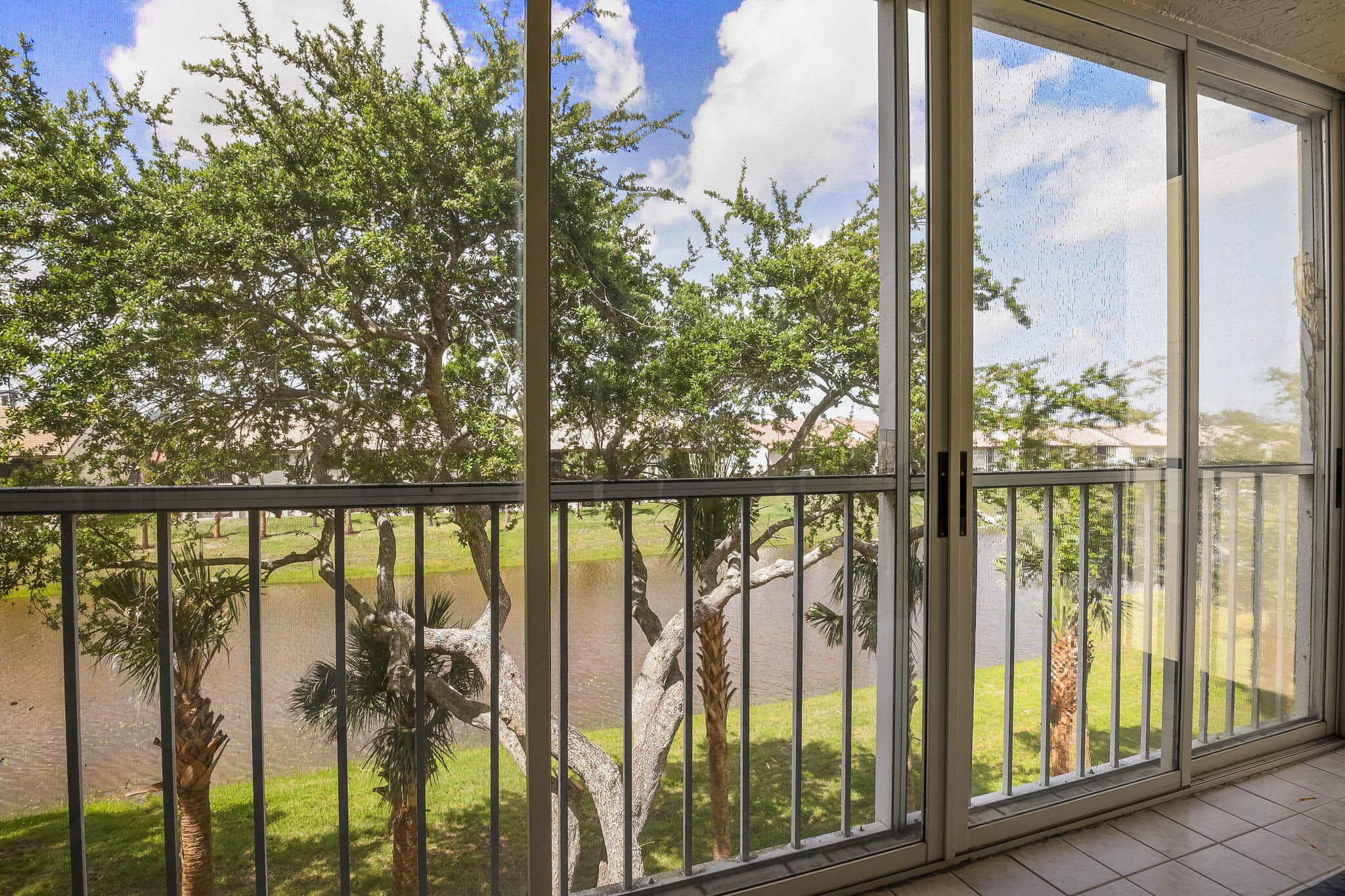 4735 E Lucerne Lakes Blvd E 308, Lake Worth, FL 33467 — photo 21 of 27