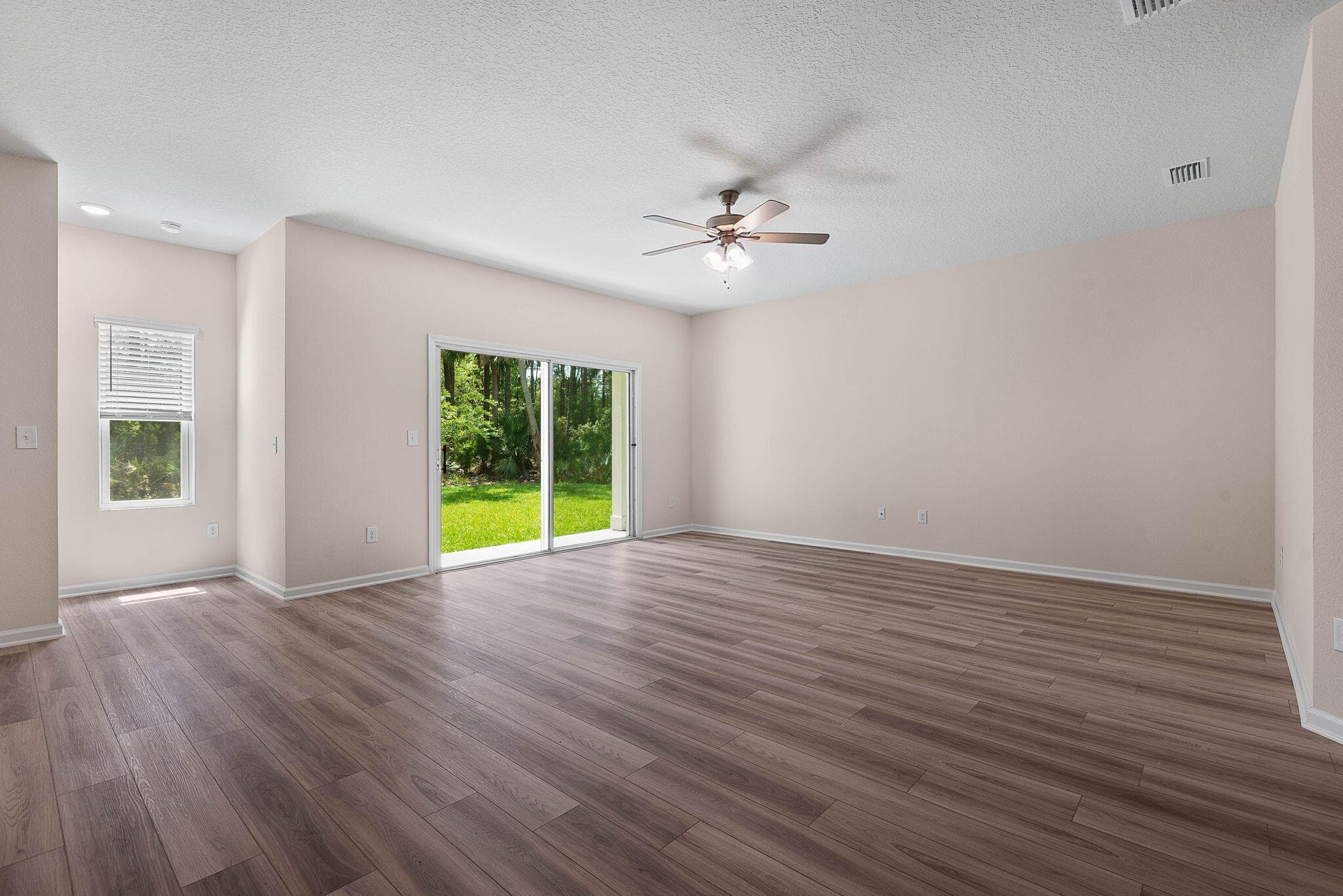 46 Poplar Drive, Palm Coast, FL 32164 — photo 6 of 59