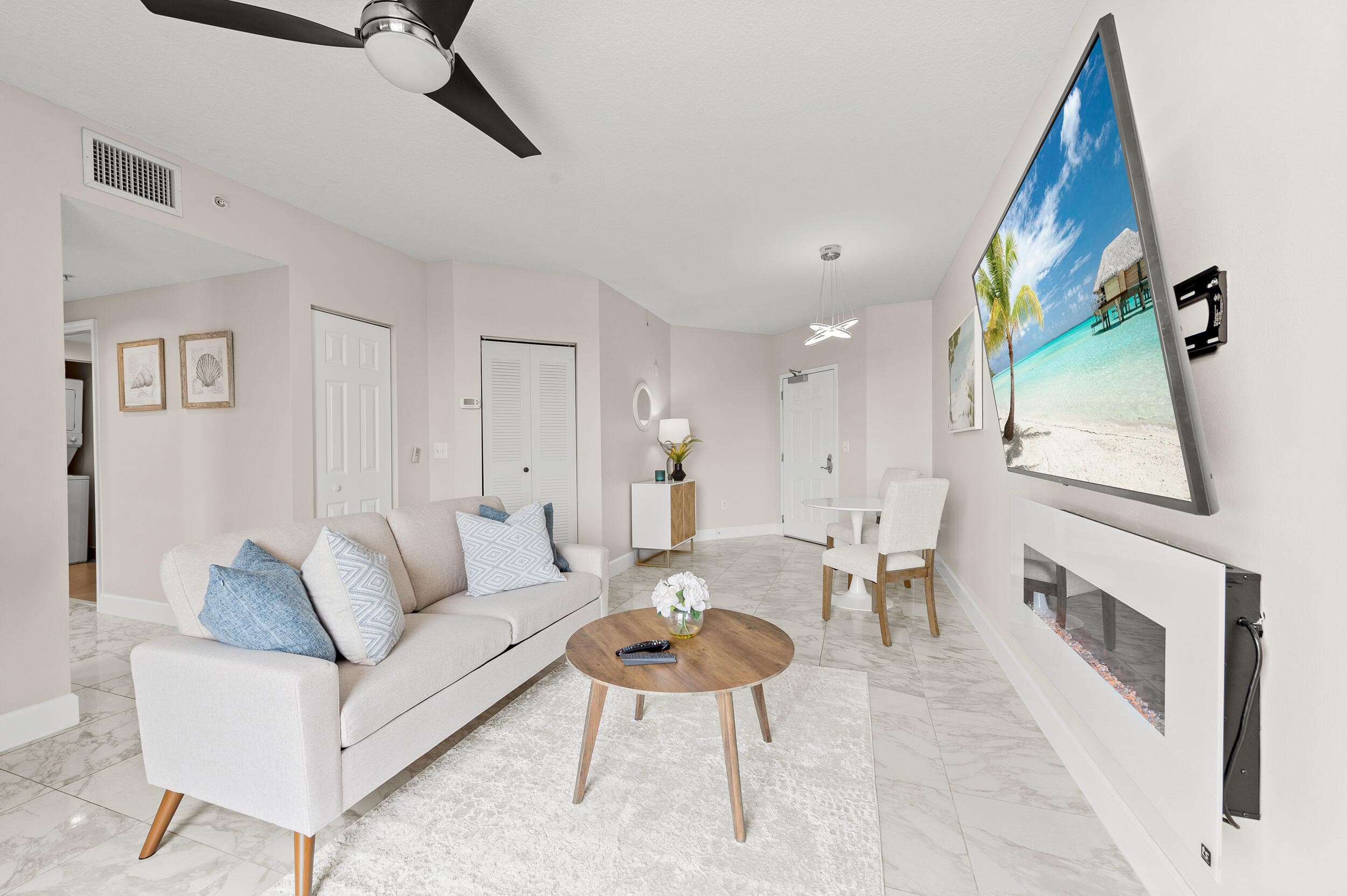 511 Lucerne Avenue 315, Lake Worth Beach, FL 33460 — photo 6 of 26