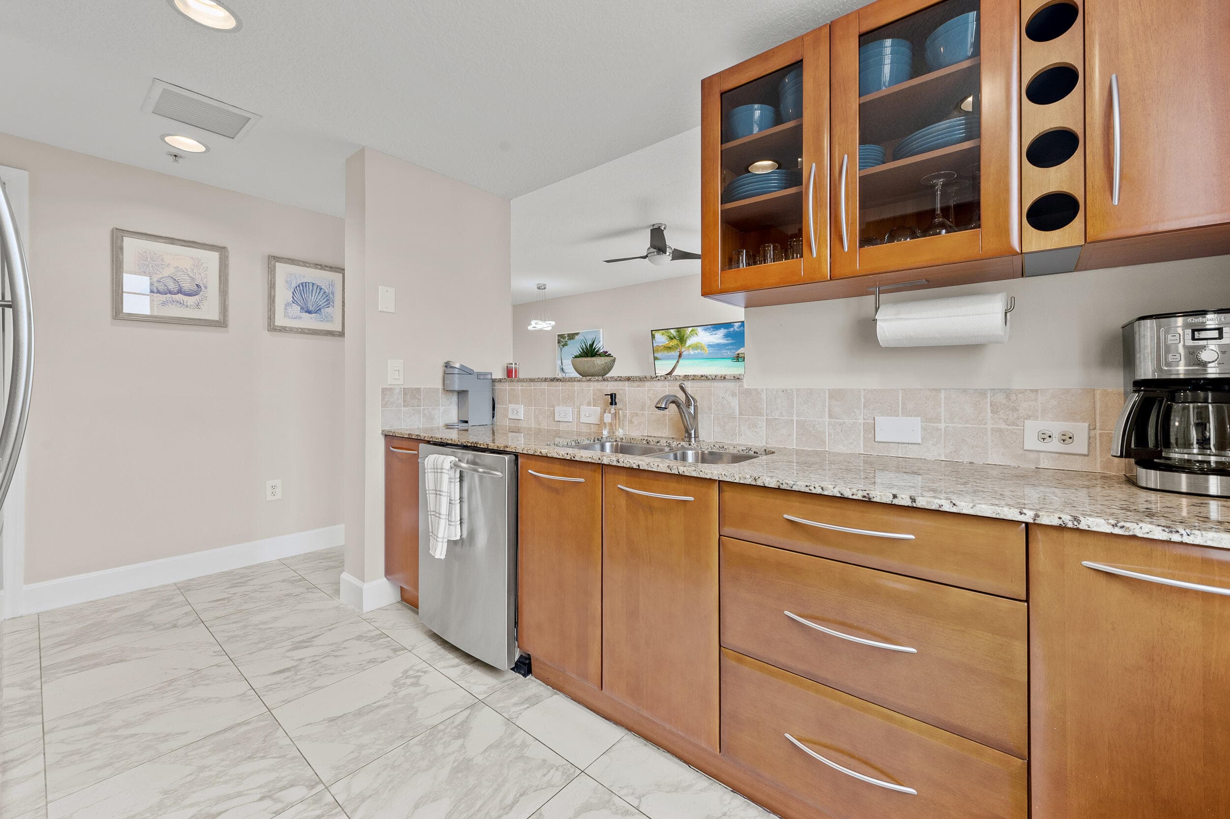 511 Lucerne Avenue 315, Lake Worth Beach, FL 33460 — photo 11 of 26
