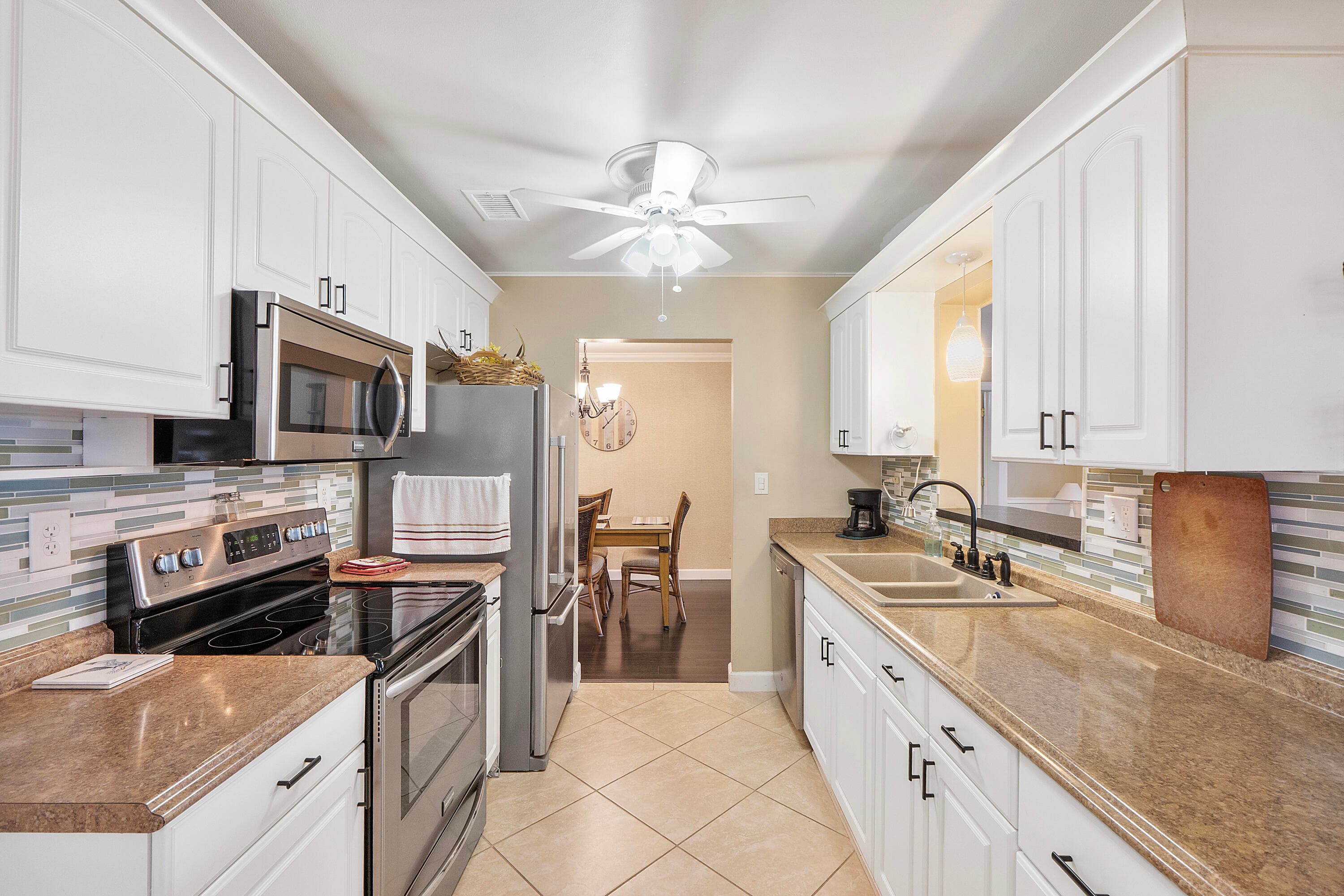 1810 SW 18th Street, Boynton Beach, FL 33426 — photo 12 of 38