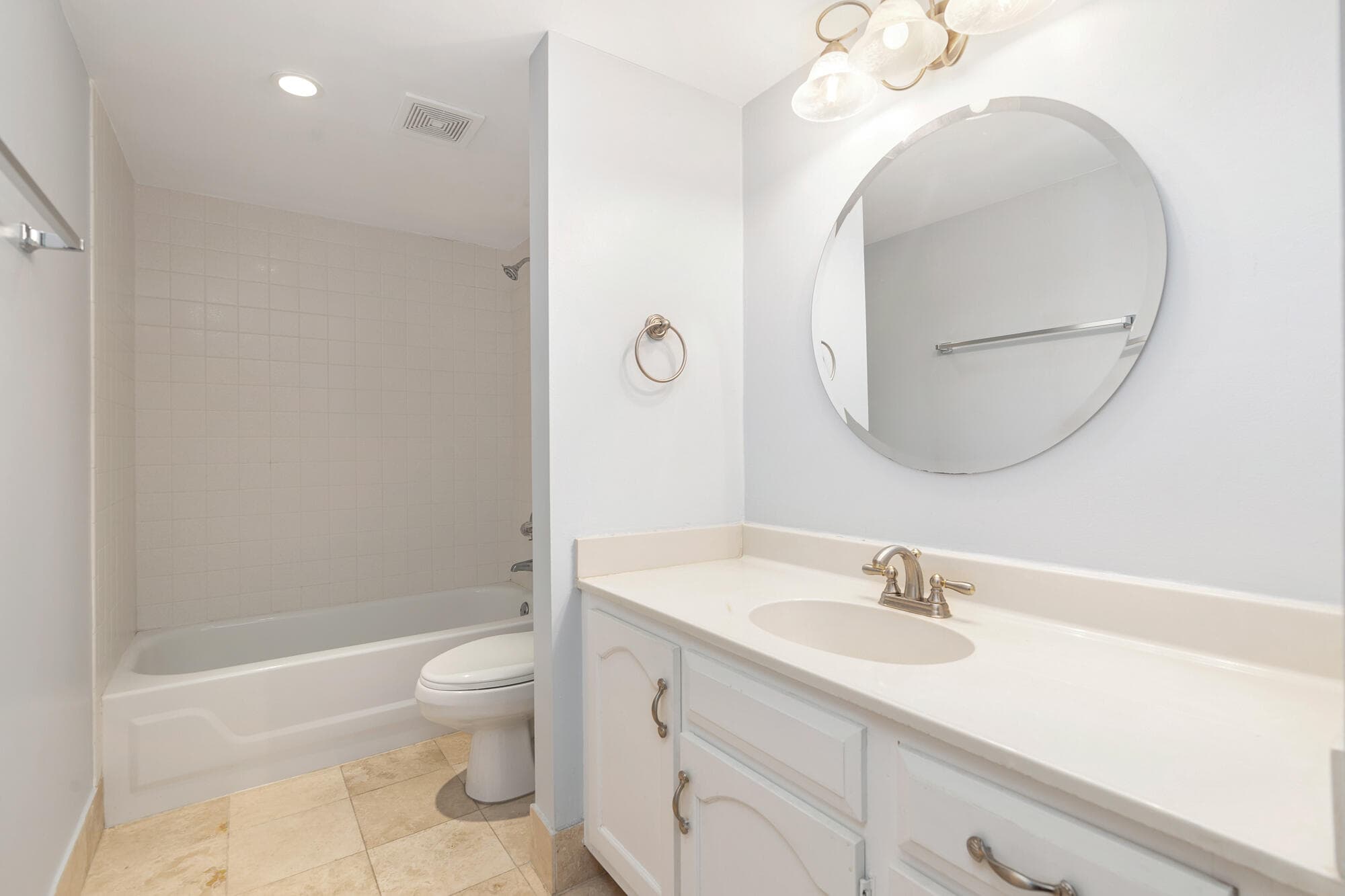 3701 S Flagler Drive B303, West Palm Beach, FL 33405 — photo 13 of 27