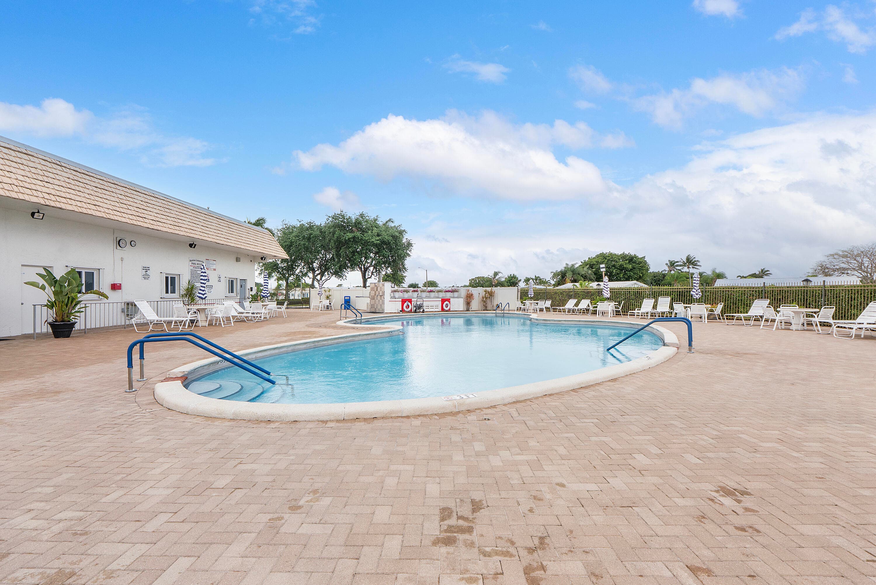 1810 SW 18th Street, Boynton Beach, FL 33426 — photo 32 of 38
