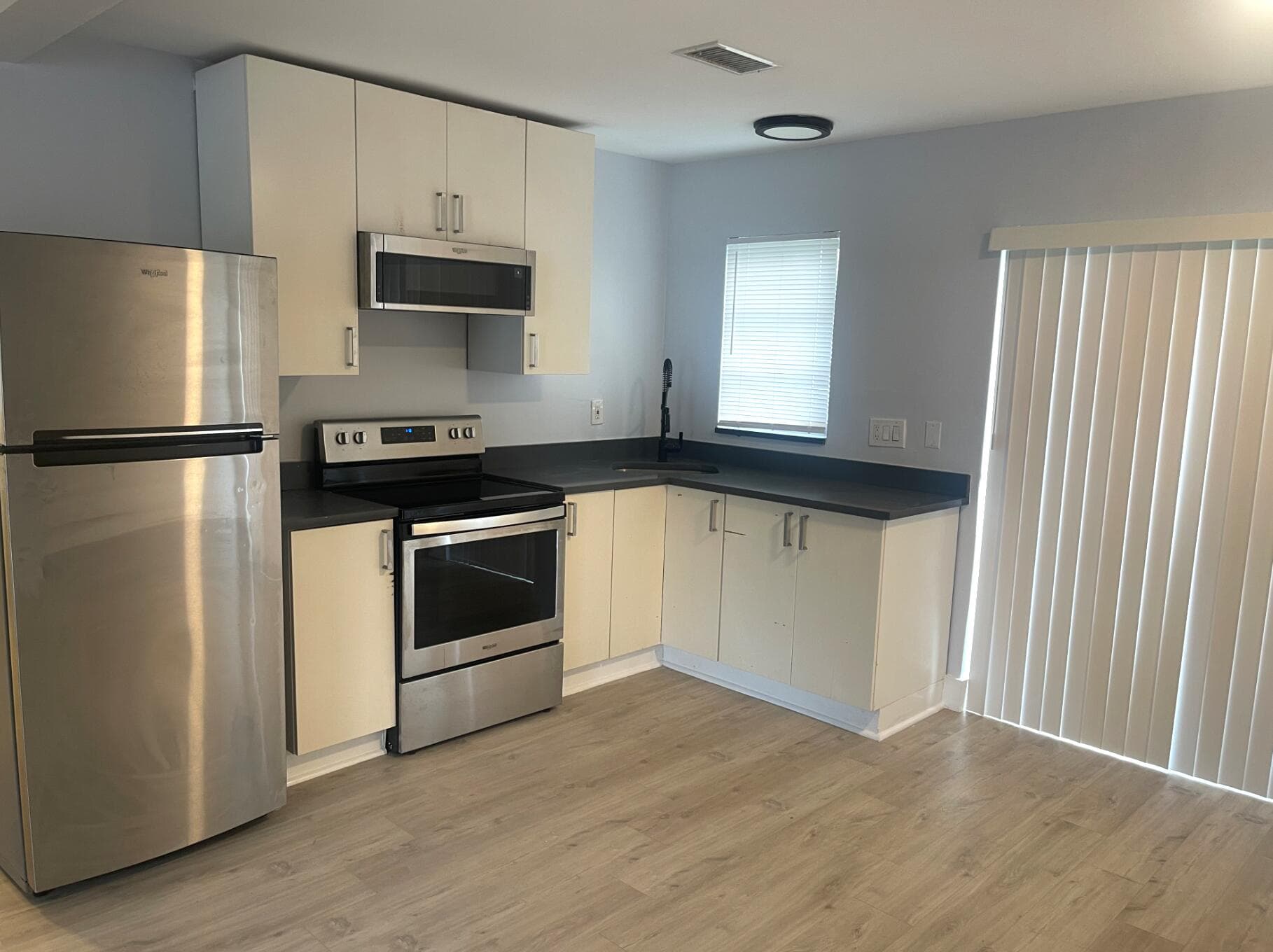 780 NE 46th Court 2, Oakland Park, FL 33334 — photo 1 of 16