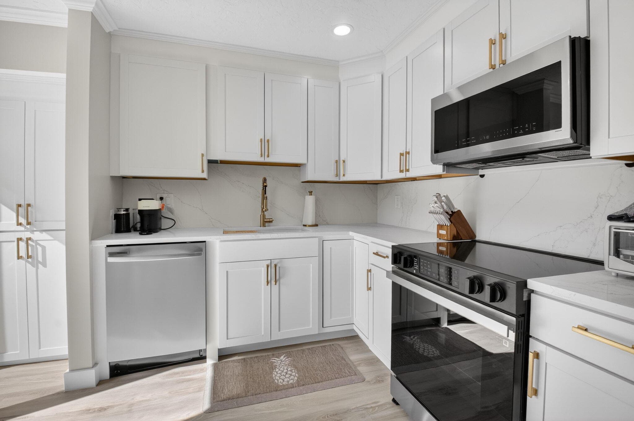 7455 Glendevon Lane 206, Delray Beach, FL 33446 — photo 13 of 91
