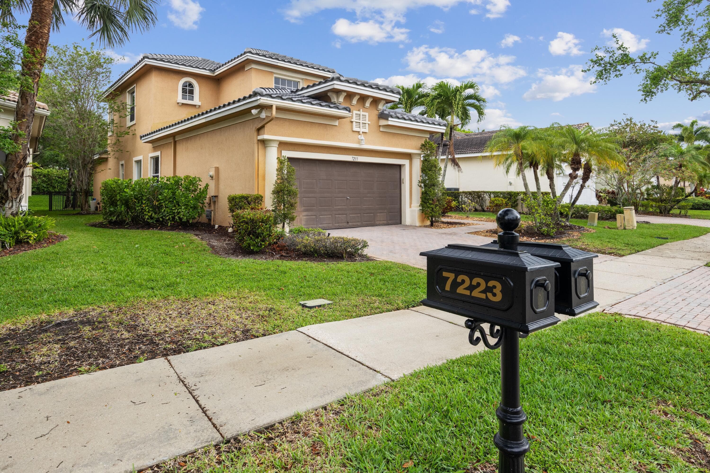 7233 NW 116th Way, Parkland, FL 33076 — photo 2 of 44