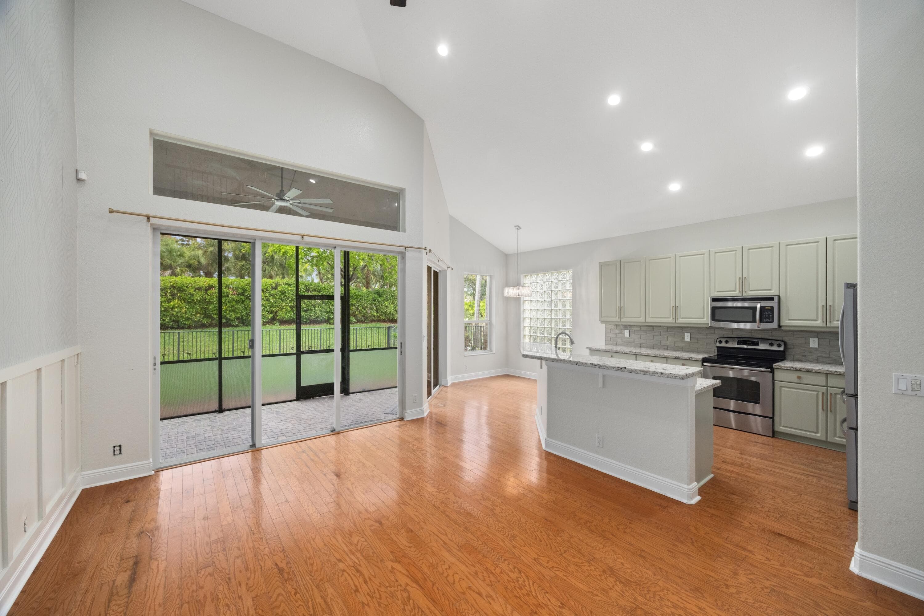 7233 NW 116th Way, Parkland, FL 33076 — photo 17 of 44