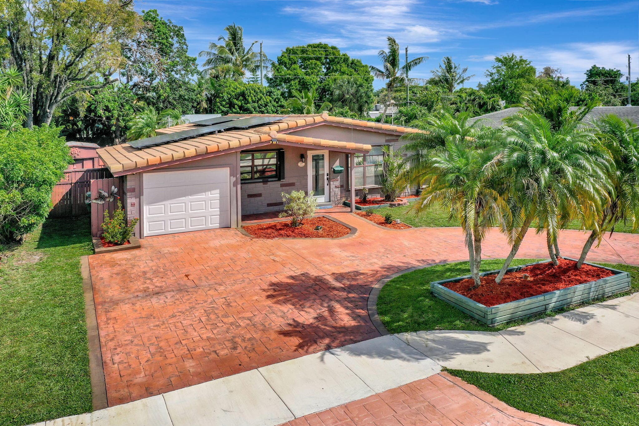 831 NW 39th Street, Oakland Park, FL 33309 — photo 2 of 46