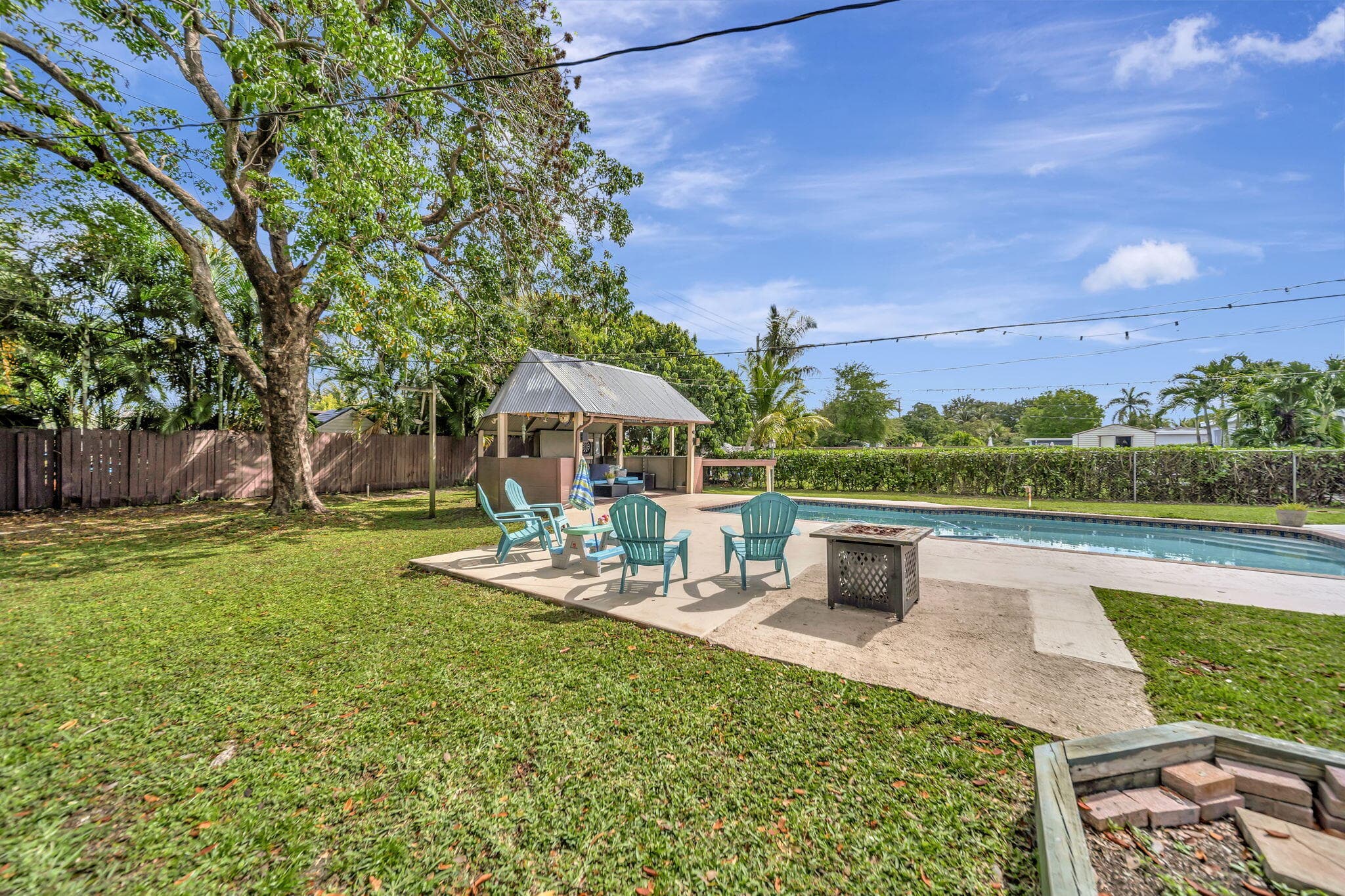 831 NW 39th Street, Oakland Park, FL 33309 — photo 34 of 46