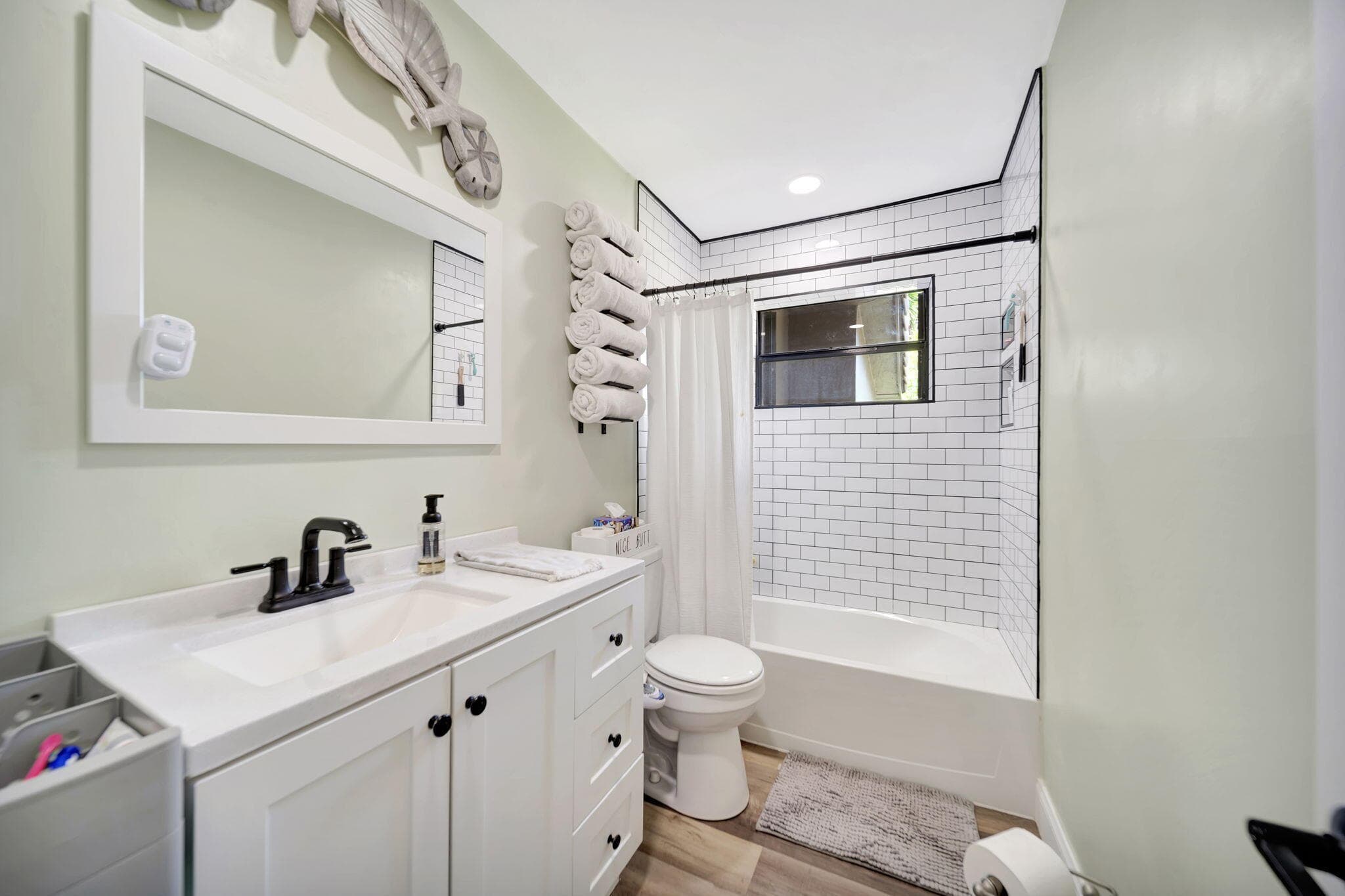 831 NW 39th Street, Oakland Park, FL 33309 — photo 23 of 46