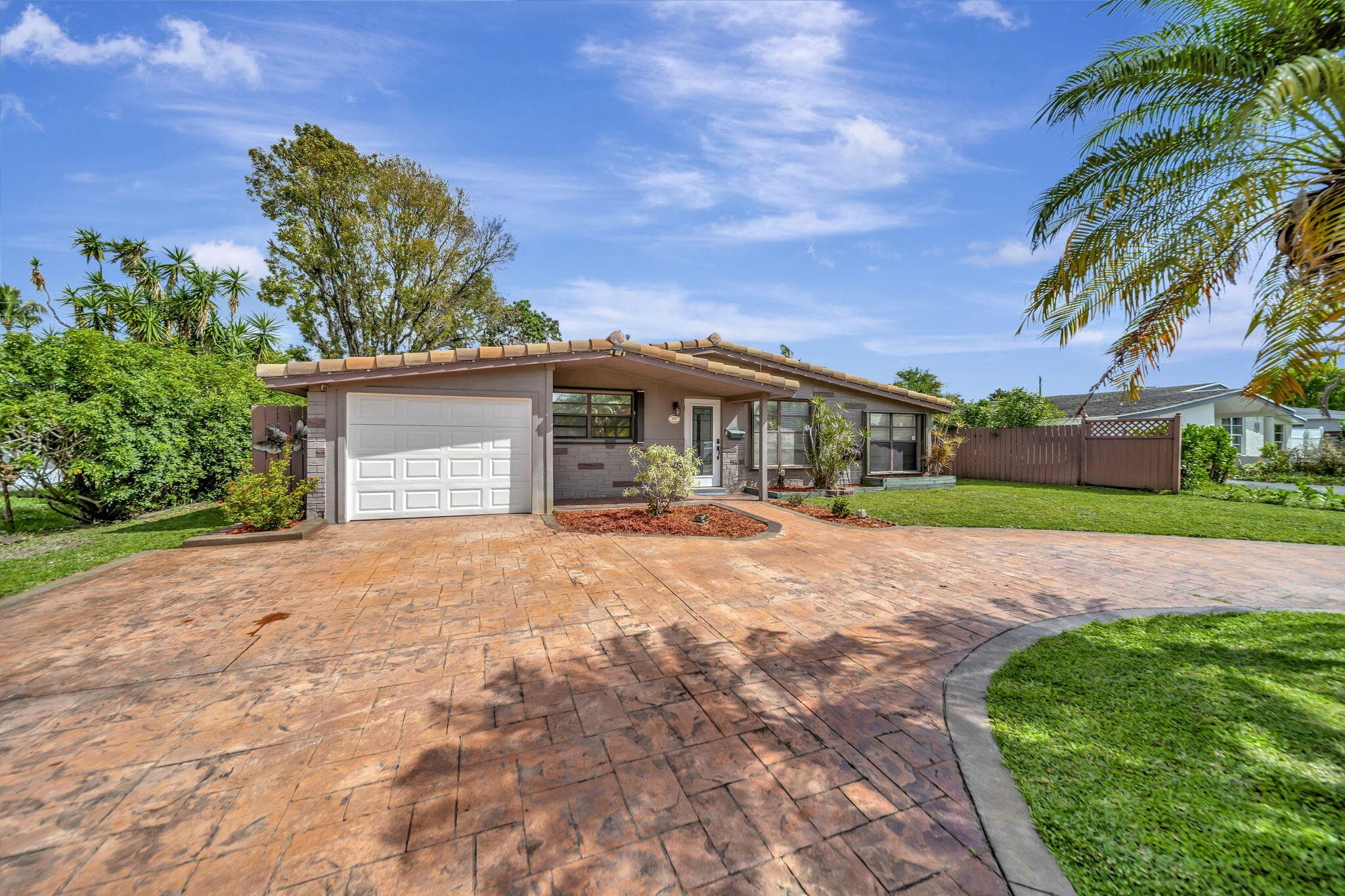 831 NW 39th Street, Oakland Park, FL 33309 — photo 43 of 46