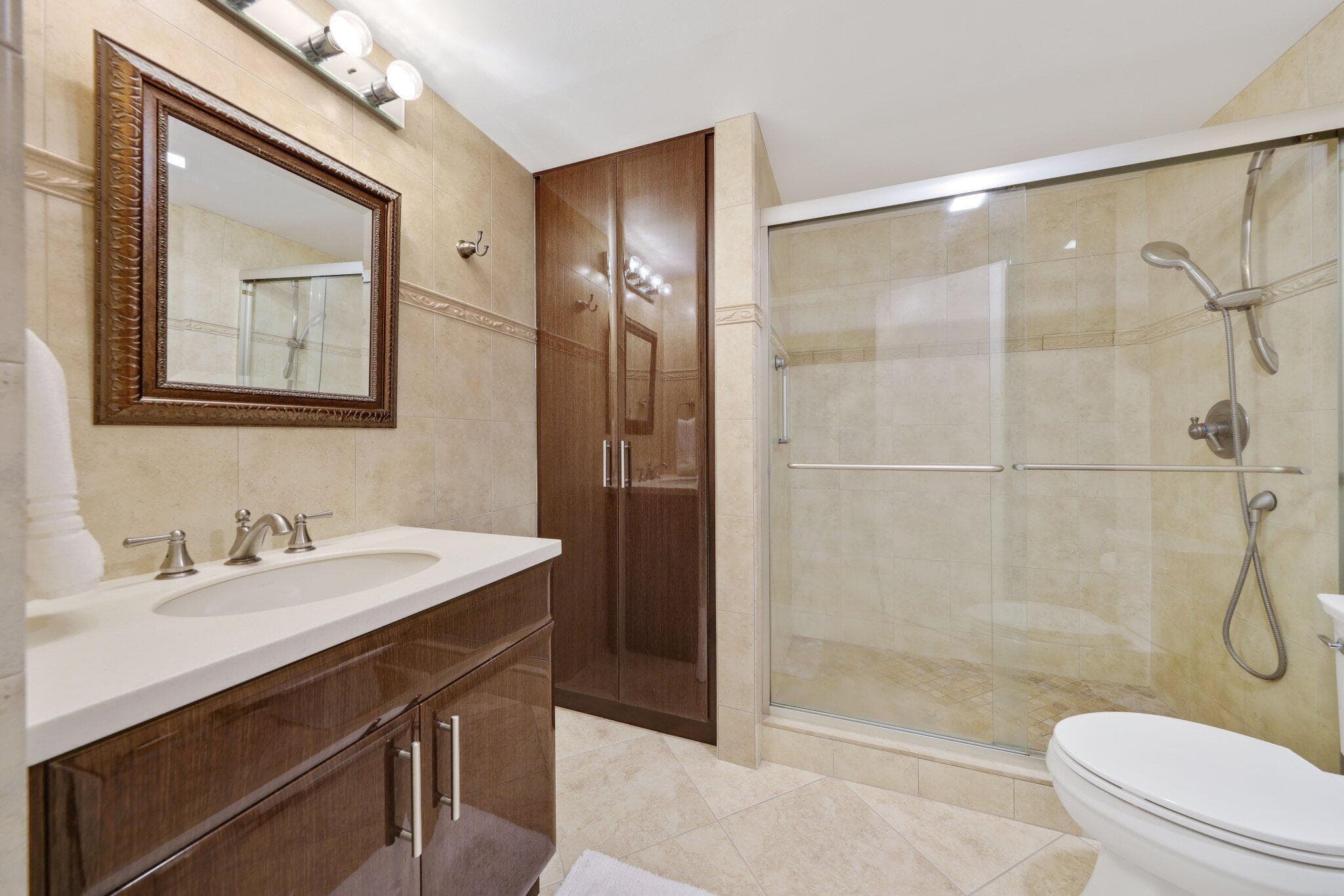 800 Greensward Court 203- I, Delray Beach, FL 33445 — photo 13 of 26