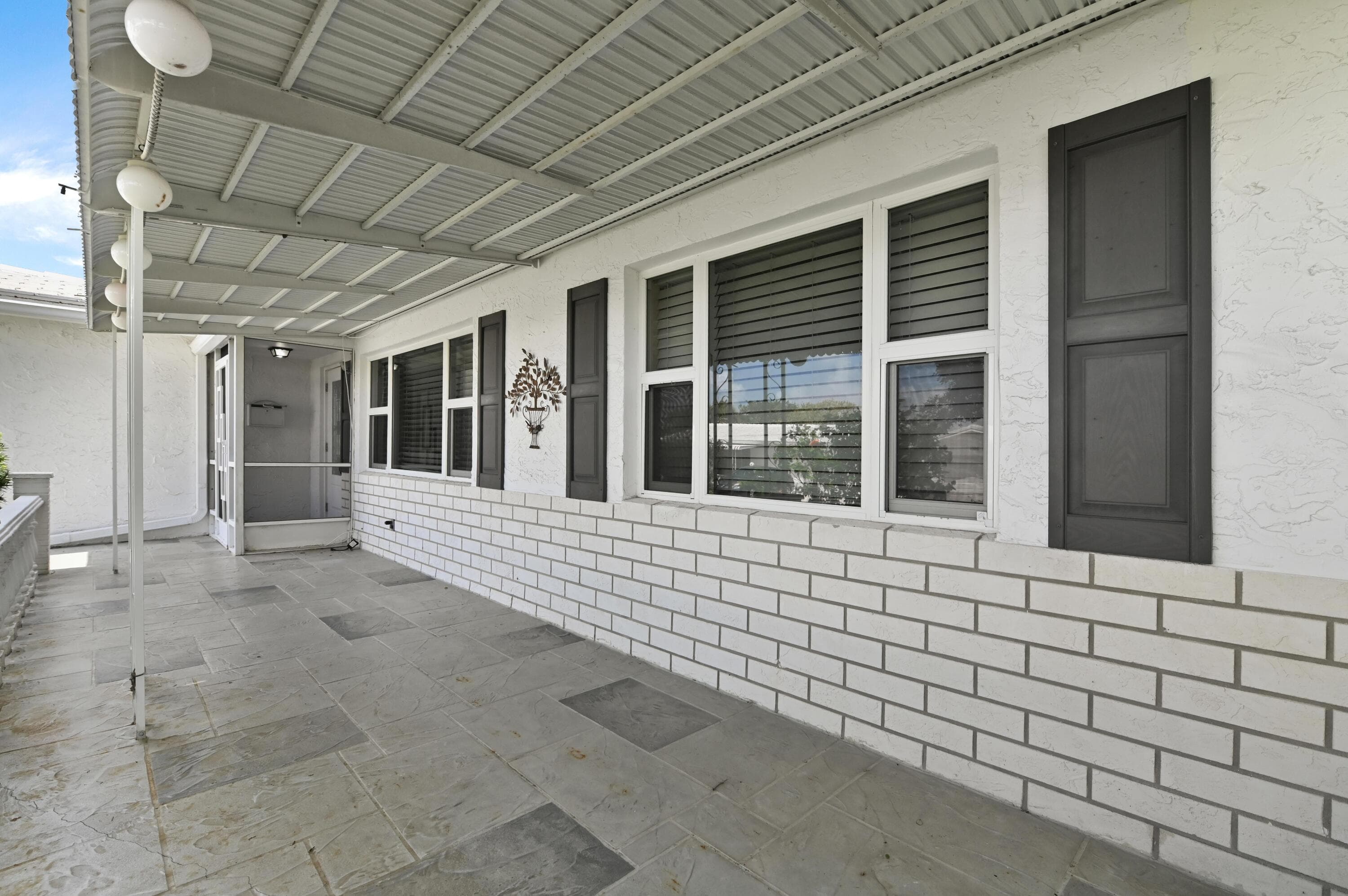 2012 SW 17th Avenue, Boynton Beach, FL 33426 — photo 18 of 26
