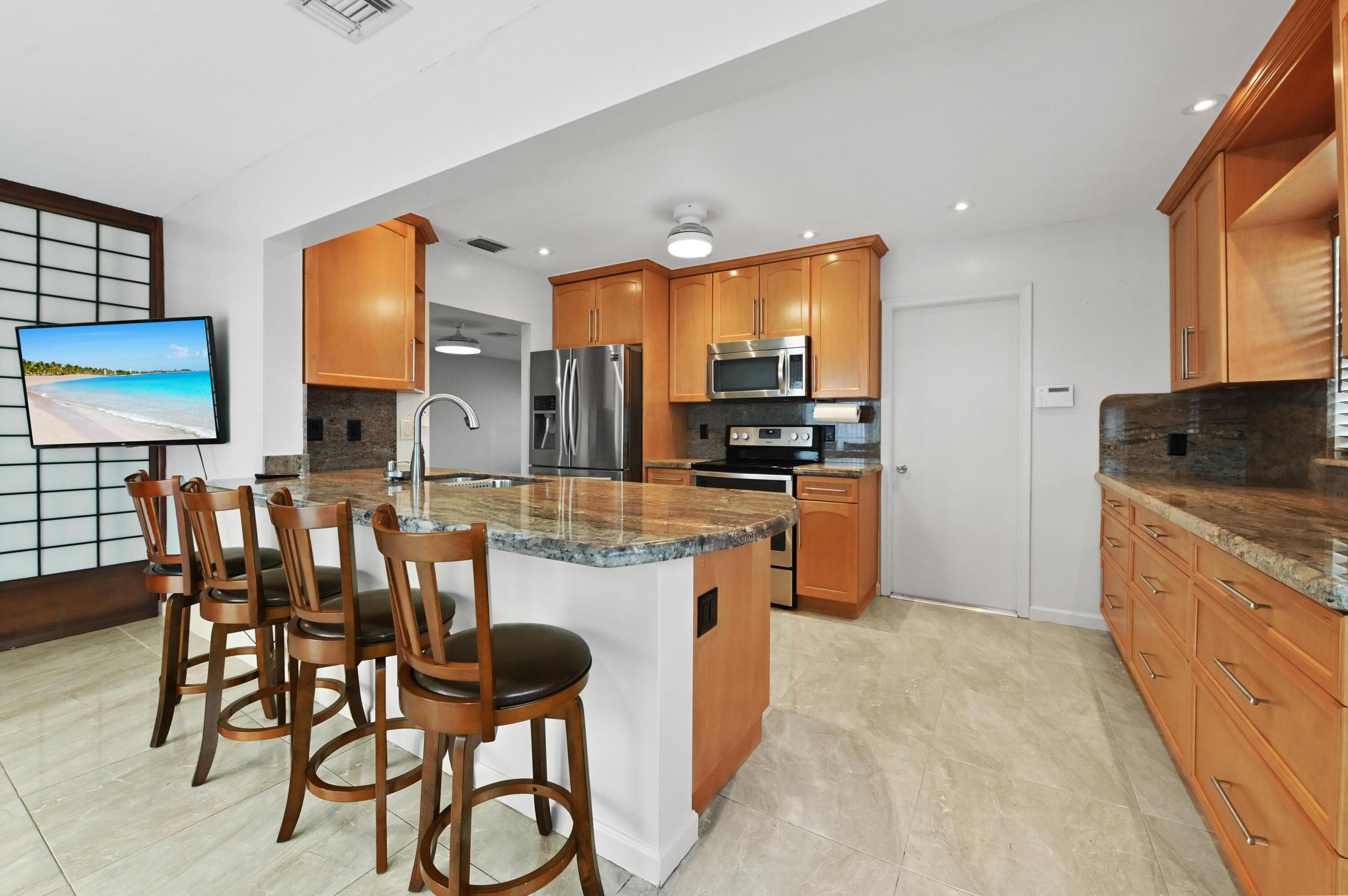 2012 SW 17th Avenue, Boynton Beach, FL 33426 — photo 6 of 26