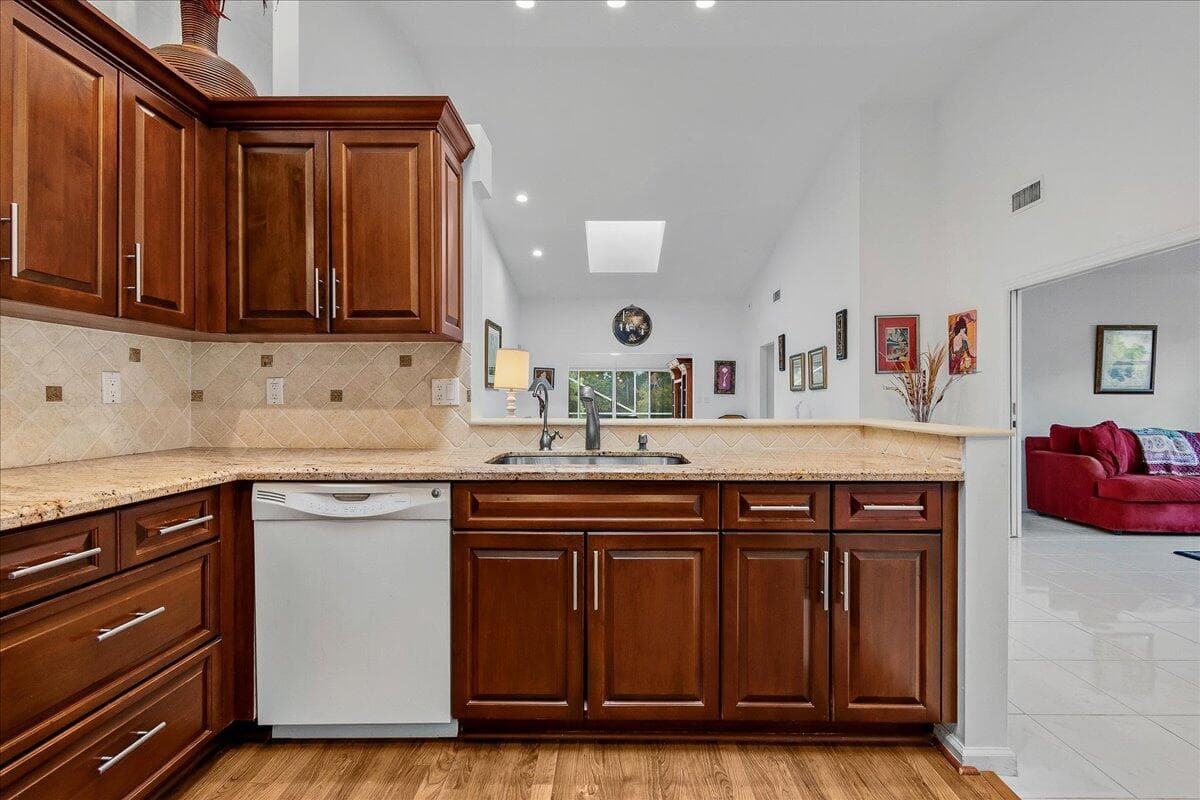 7771 Majestic Palm Drive, Boynton Beach, FL 33437 — photo 5 of 26