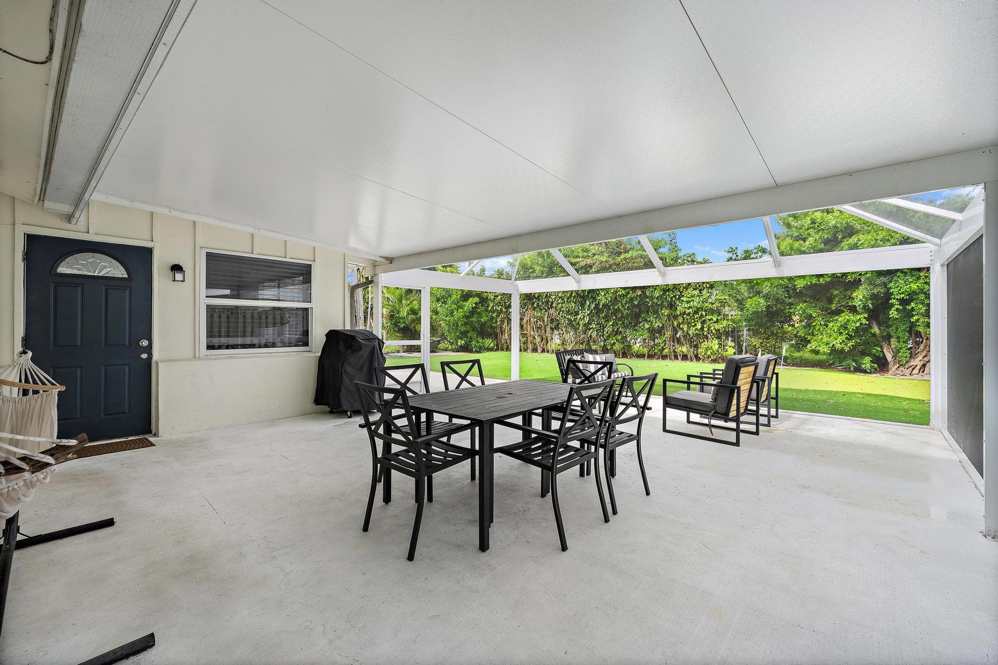 558 Ivy Avenue, Palm Beach Gardens, FL 33410 — photo 17 of 32