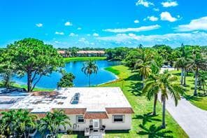 435 SW Natura Avenue A, Deerfield Beach, FL 33441 — photo 1 of 14