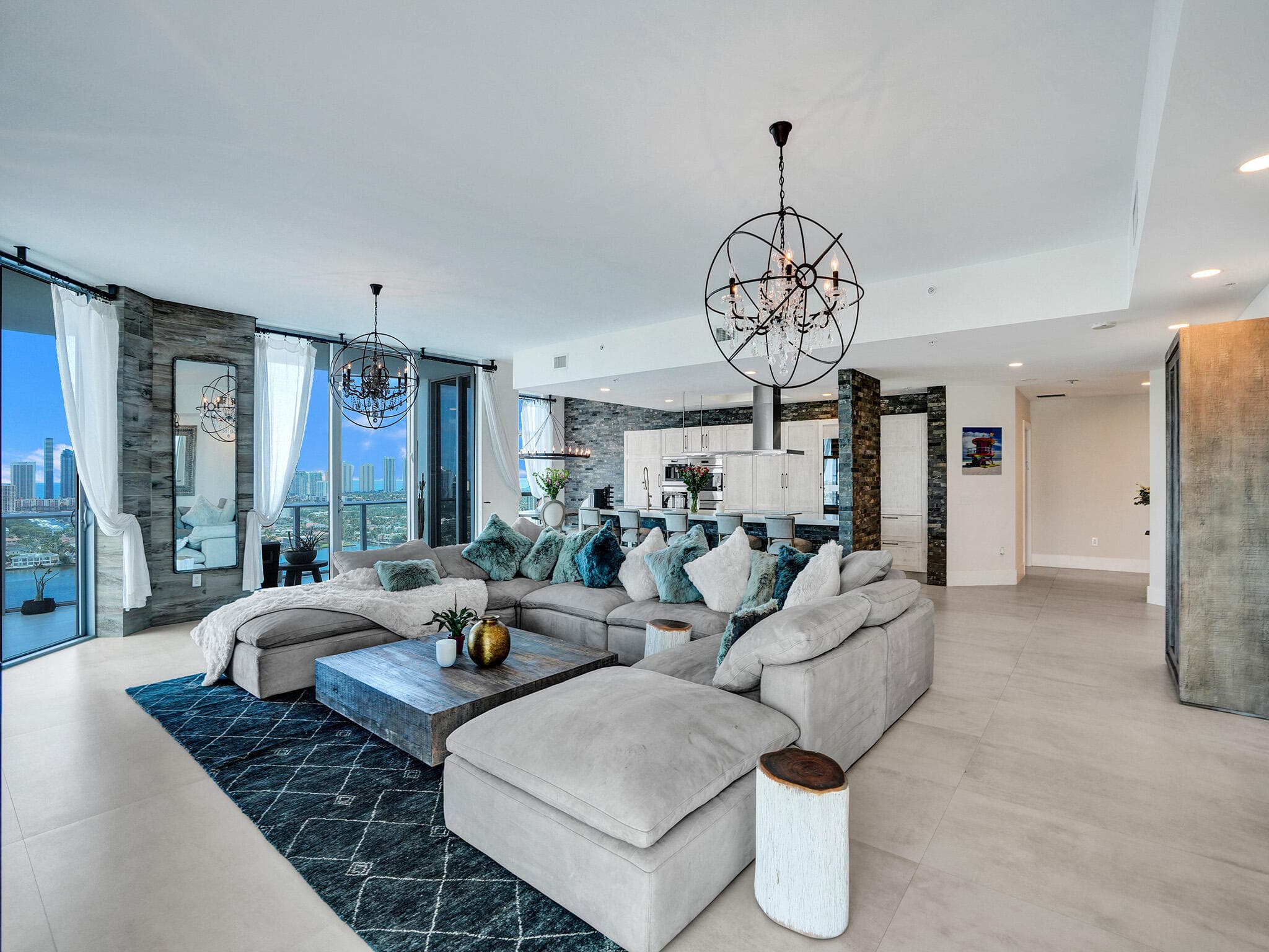17301 Biscayne Boulevard, North Miami Beach, FL 33160 — photo 13 of 64