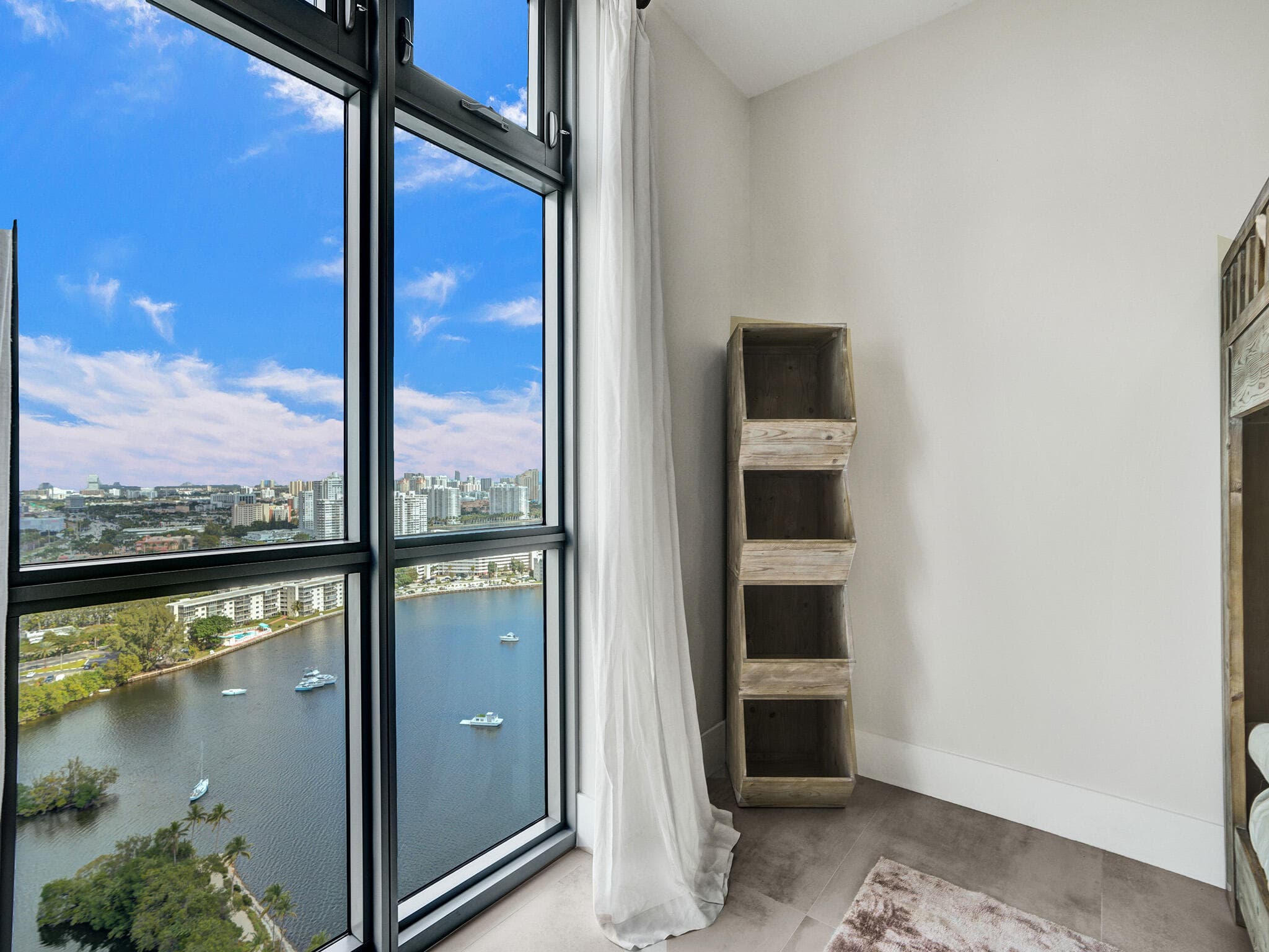 17301 Biscayne Boulevard, North Miami Beach, FL 33160 — photo 36 of 64