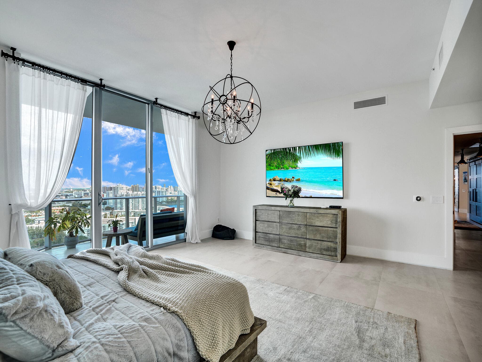 17301 Biscayne Boulevard, North Miami Beach, FL 33160 — photo 42 of 64