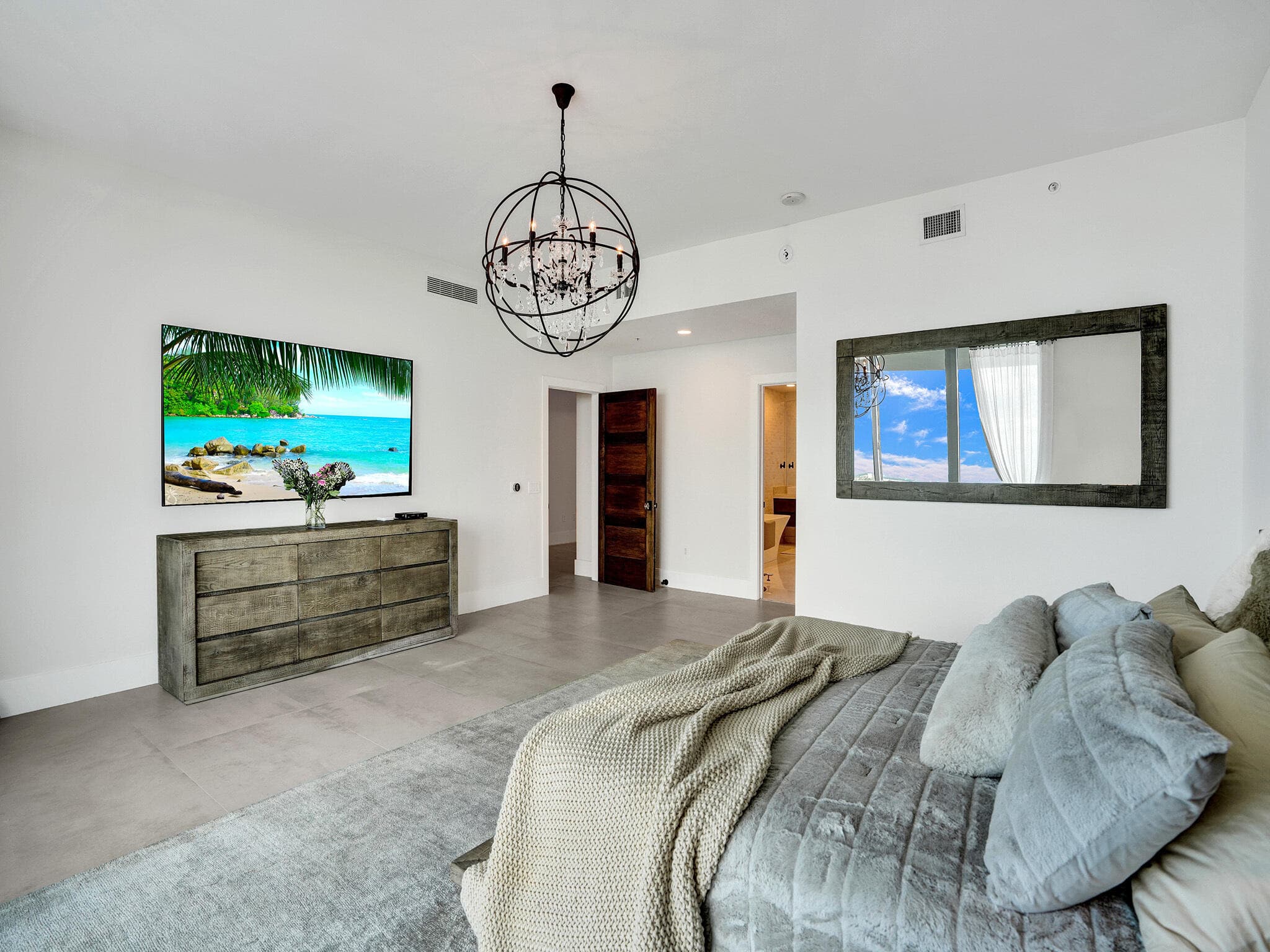 17301 Biscayne Boulevard, North Miami Beach, FL 33160 — photo 44 of 64