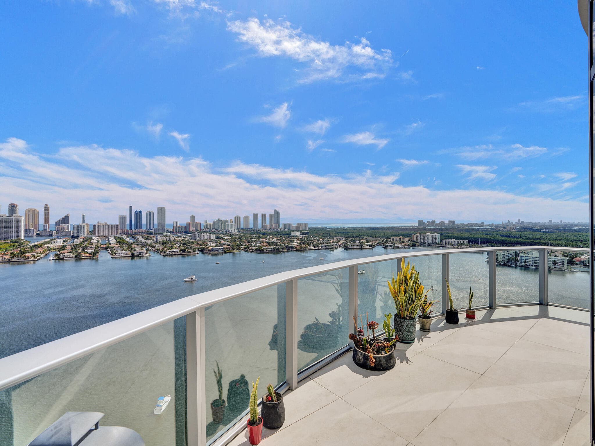 17301 Biscayne Boulevard, North Miami Beach, FL 33160 — photo 49 of 64