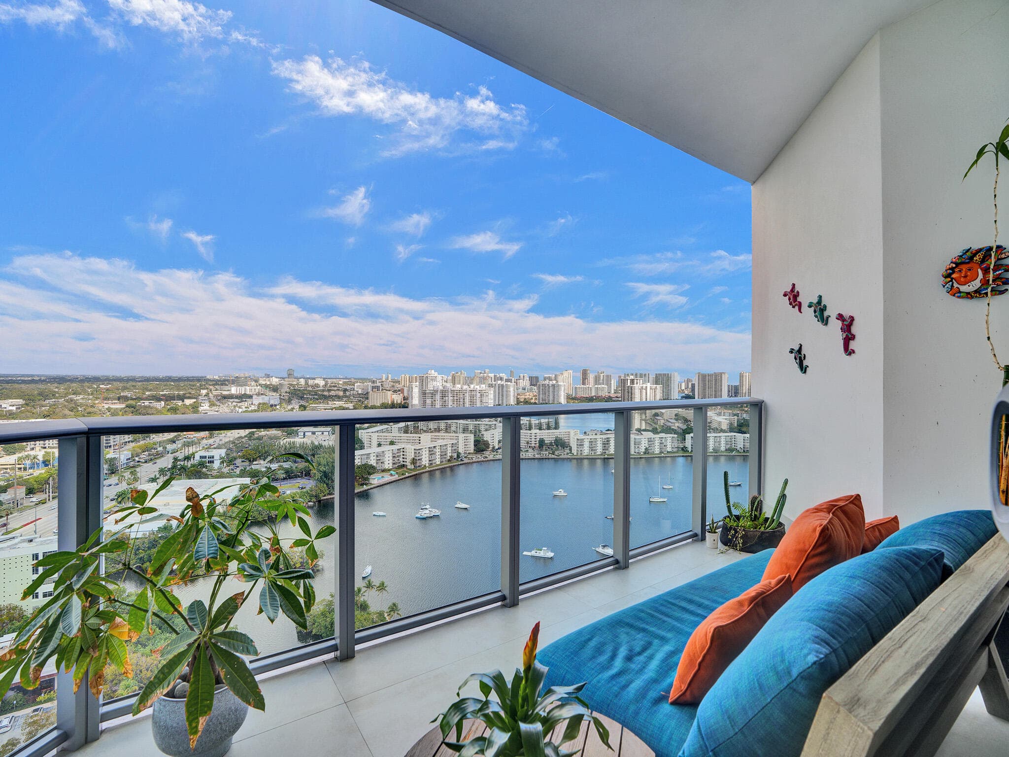 17301 Biscayne Boulevard, North Miami Beach, FL 33160 — photo 63 of 64