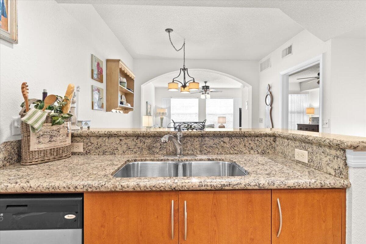 158 SW Peacock Boulevard 30105, Port St. Lucie, FL 34986 — photo 4 of 36