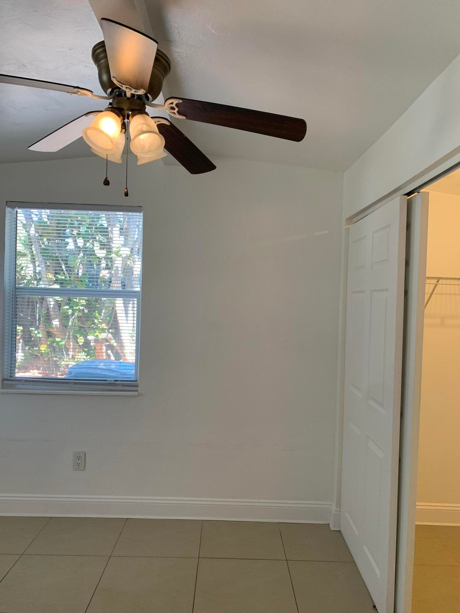 5300 NE 15th Avenue, Pompano Beach, FL 33064 — photo 10 of 20