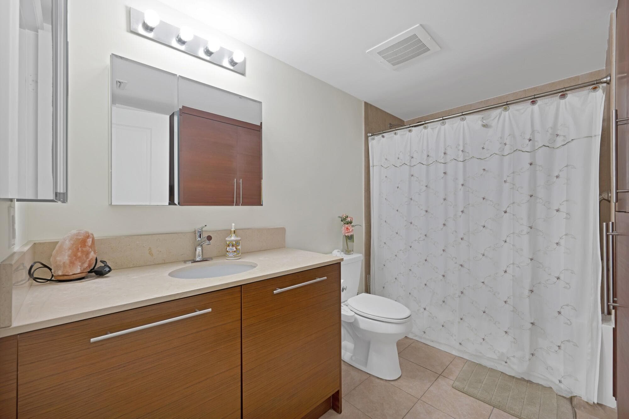 2641 N Flamingo Road 2108 N, Plantation, FL 33323 — photo 37 of 52