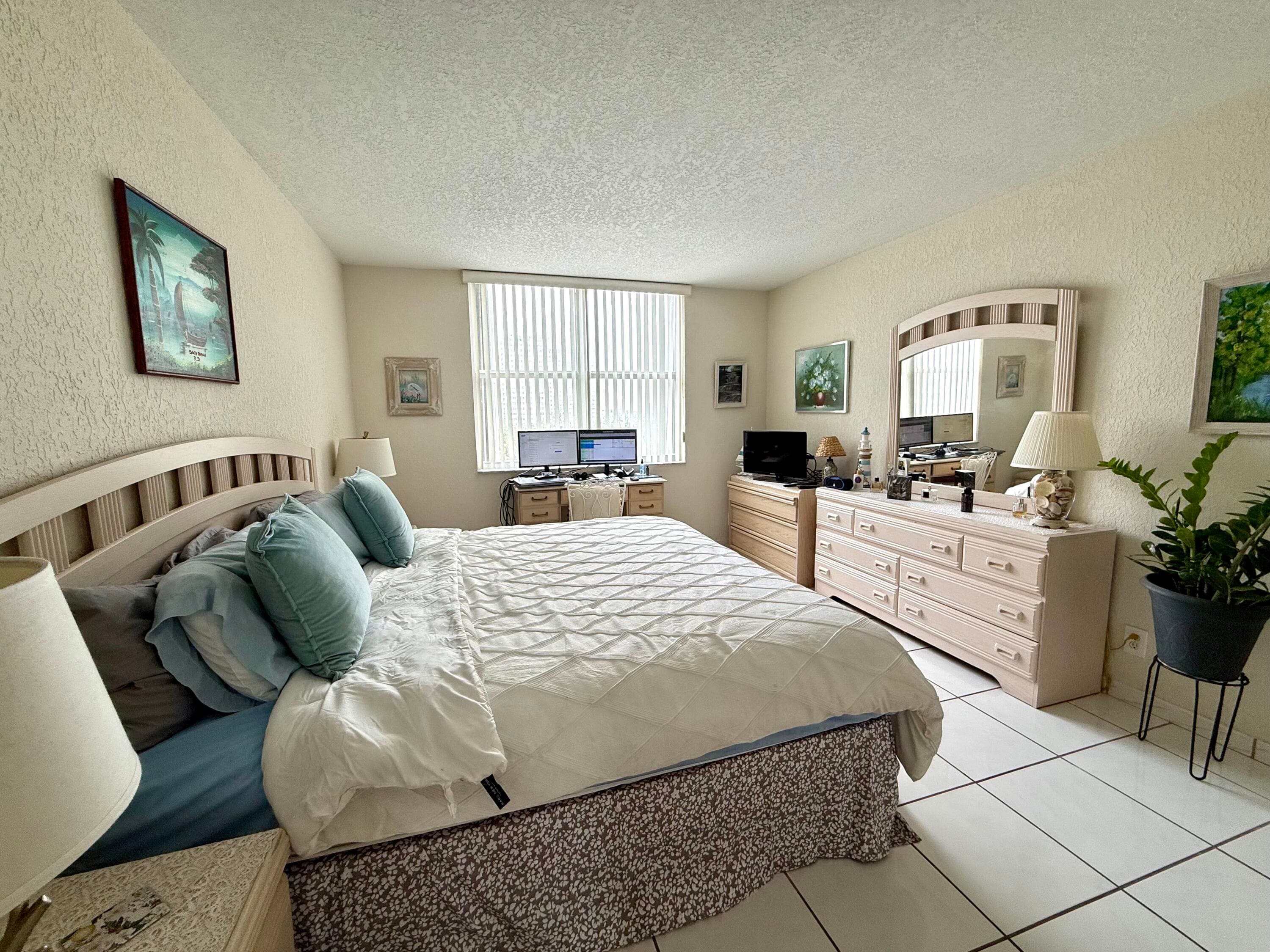 101 Briny Avenue 409, Pompano Beach, FL 33062 — photo 2 of 29
