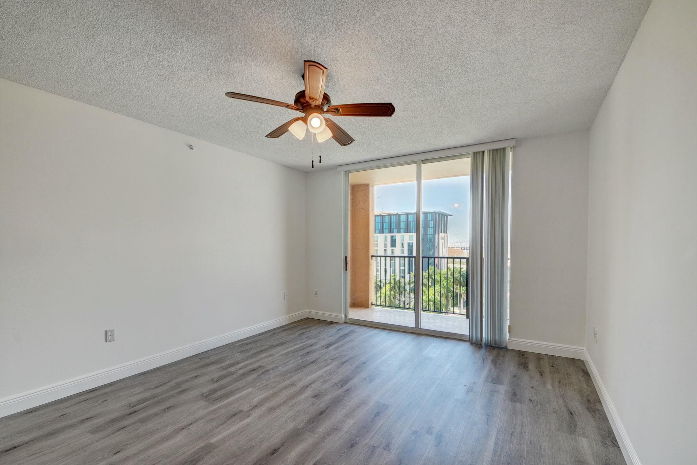 651 Okeechobee Boulevard 809, West Palm Beach, FL 33401 — photo 9 of 50