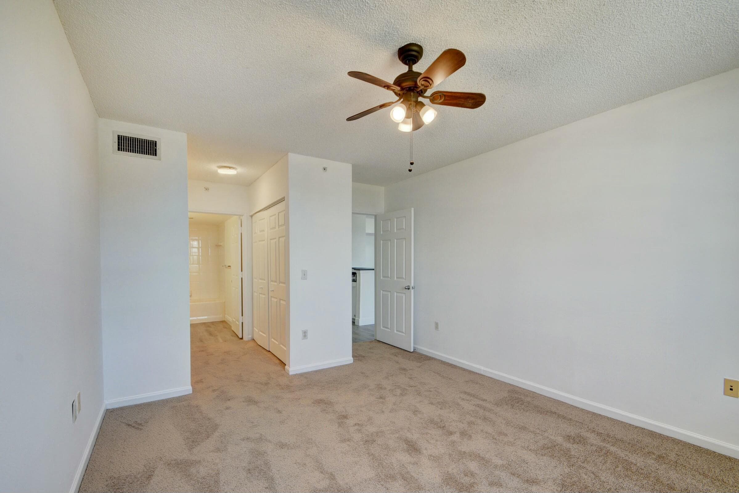 651 Okeechobee Boulevard 809, West Palm Beach, FL 33401 — photo 20 of 50