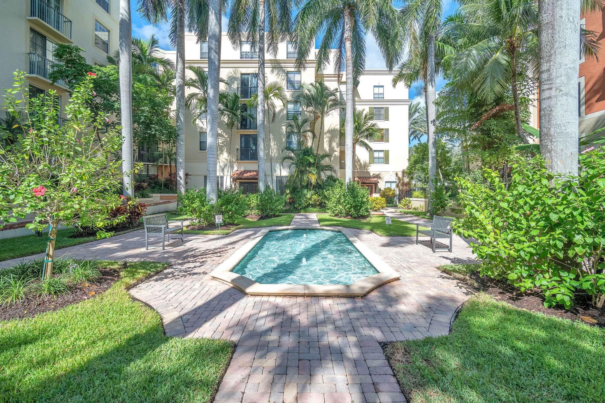 630 S Sapodilla Avenue 407, West Palm Beach, FL 33401 — photo 19 of 25