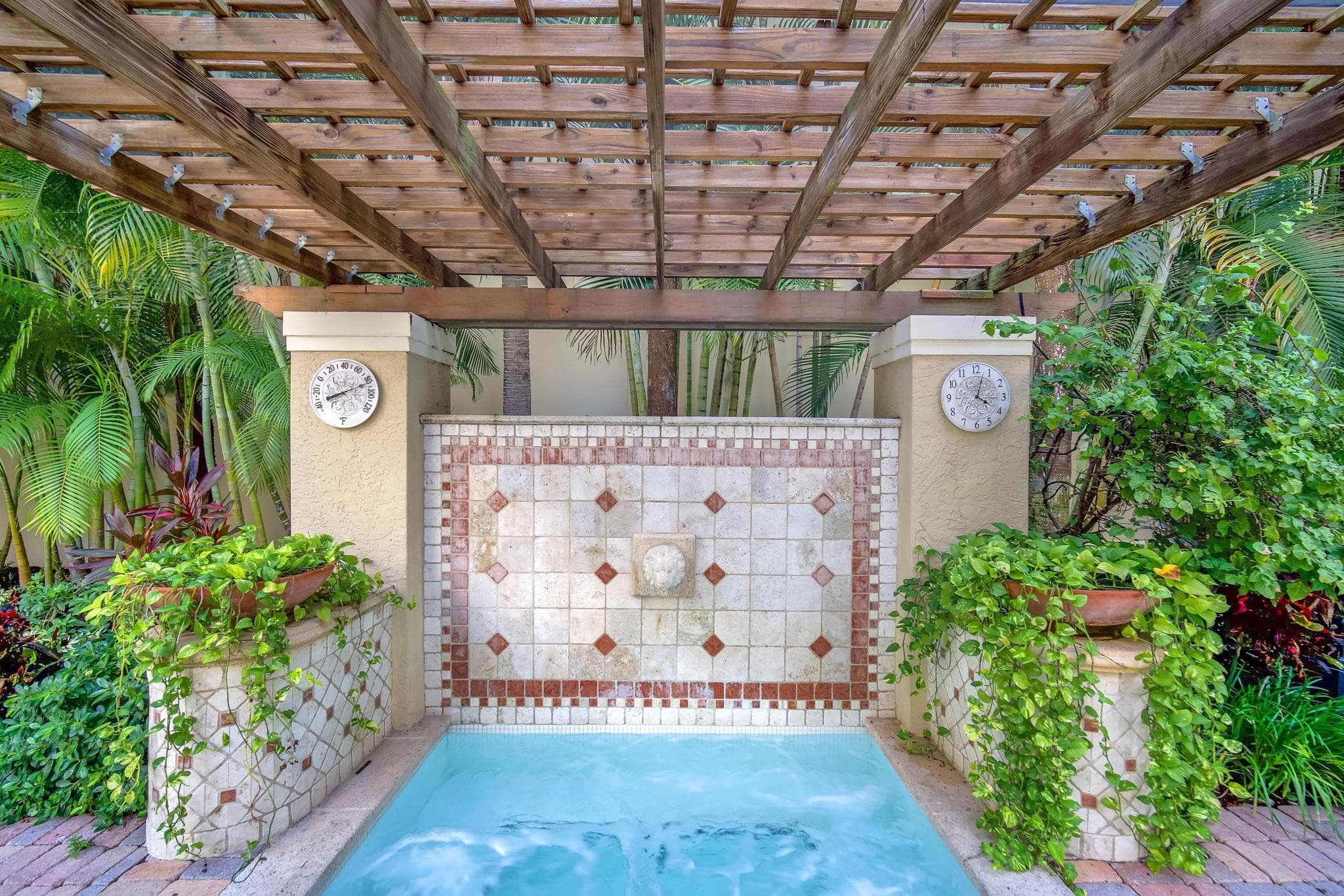 630 S Sapodilla Avenue 407, West Palm Beach, FL 33401 — photo 17 of 25