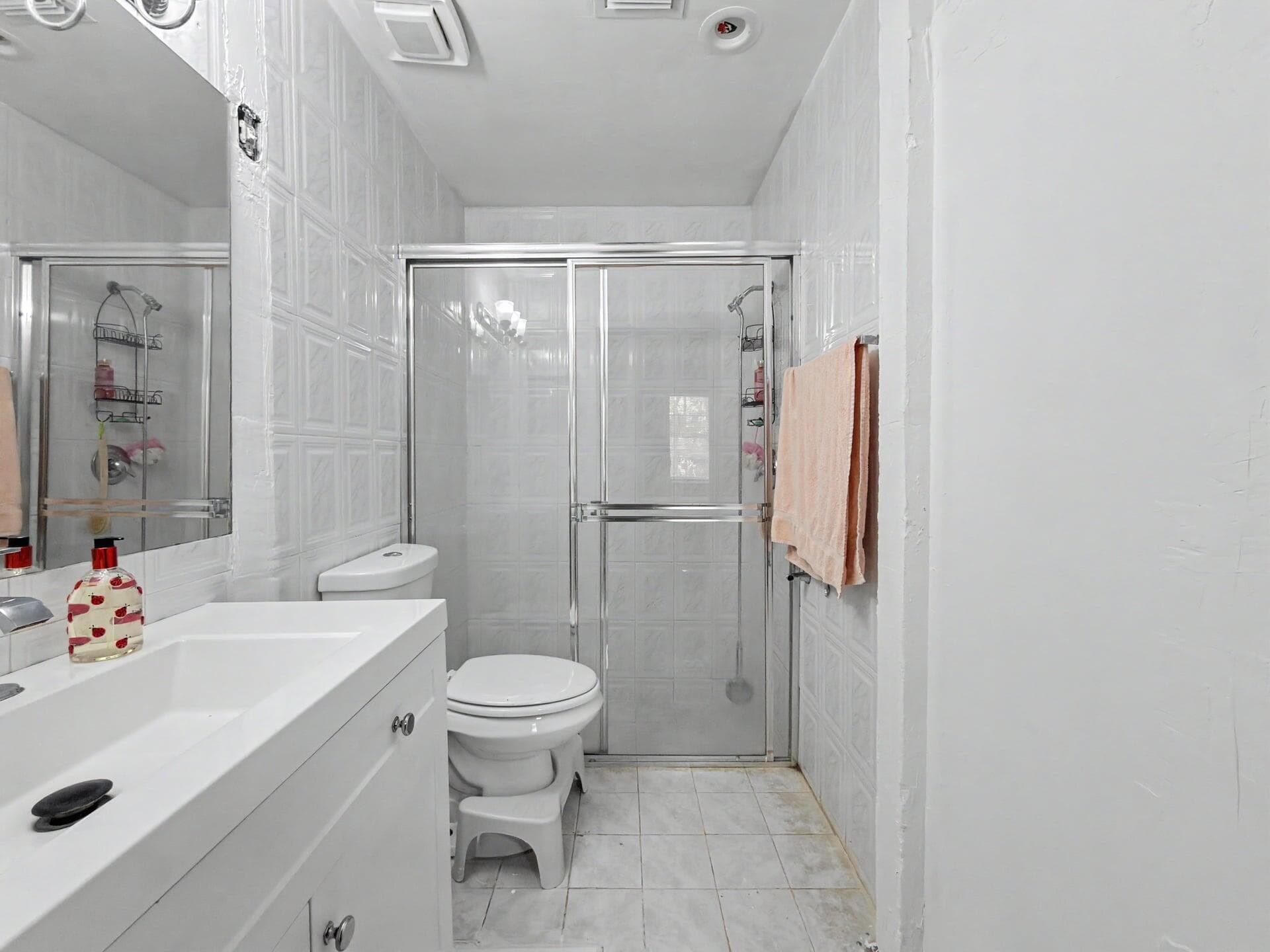 10151 NW 3rd Street, Pembroke Pines, FL 33026 — photo 13 of 34