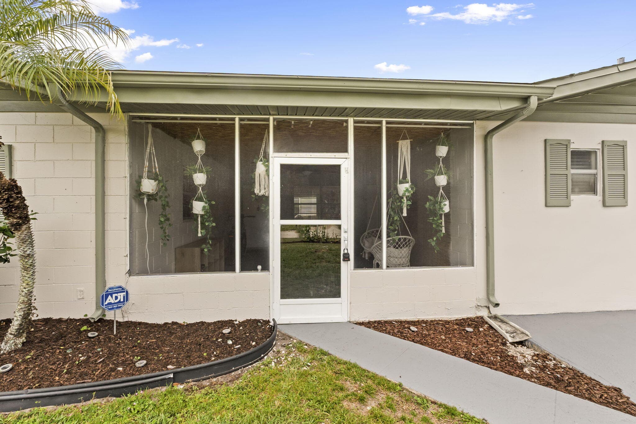 2503 Chesterfield Drive, Fort Pierce, FL 34982 — photo 5 of 51